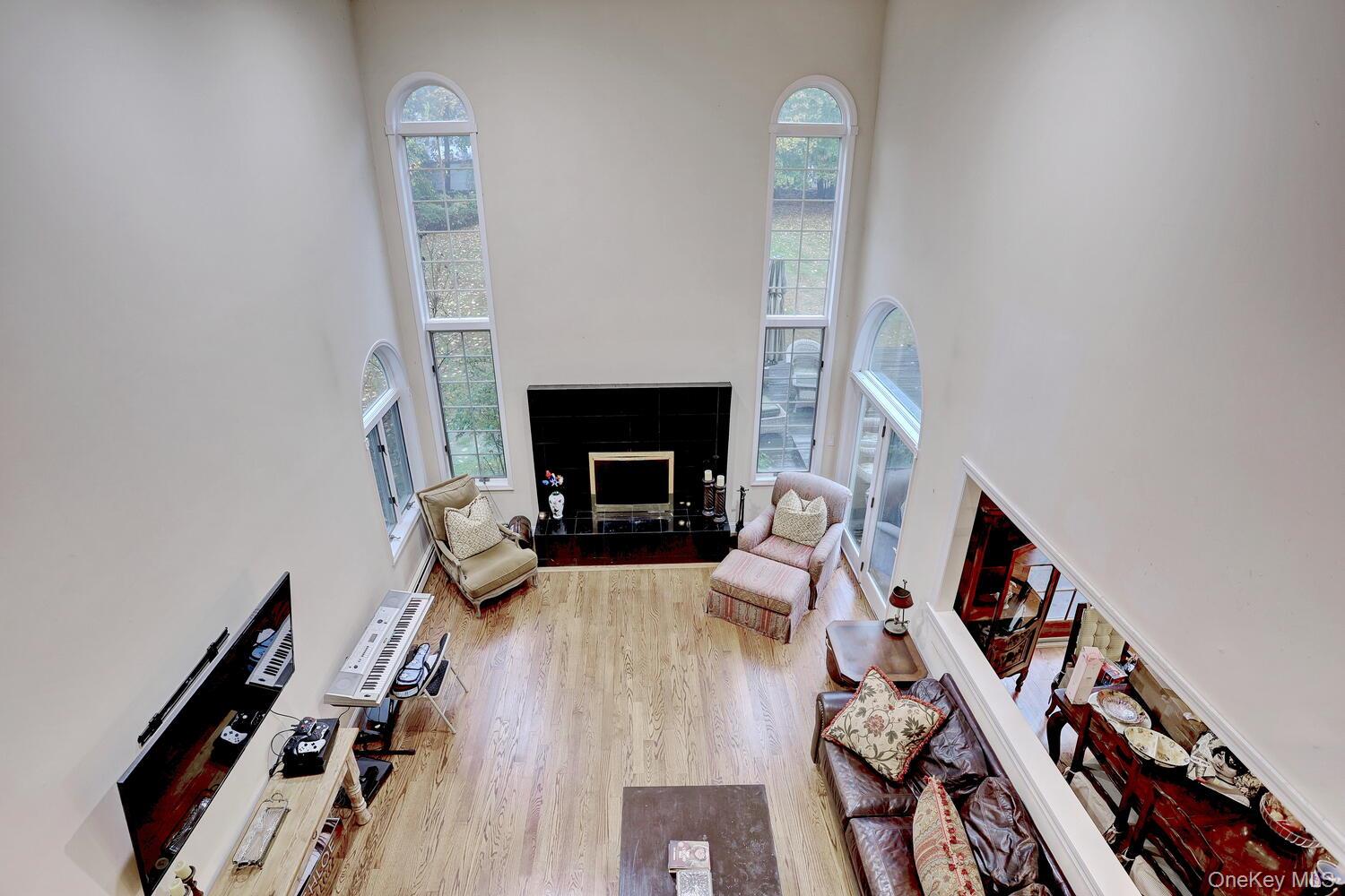 #16 photo, 6 Tor Terrace, New City , NY 10956