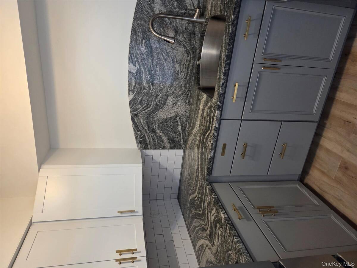 #8 photo, 44 Bailey, サフォーク郡 Middle Island , NY 11953