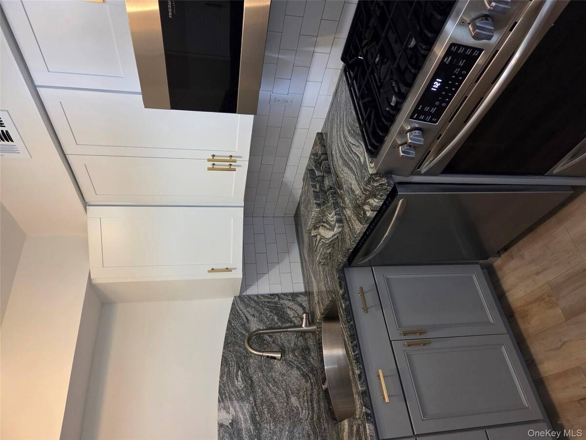 #9 photo, 44 Bailey, サフォーク郡 Middle Island , NY 11953