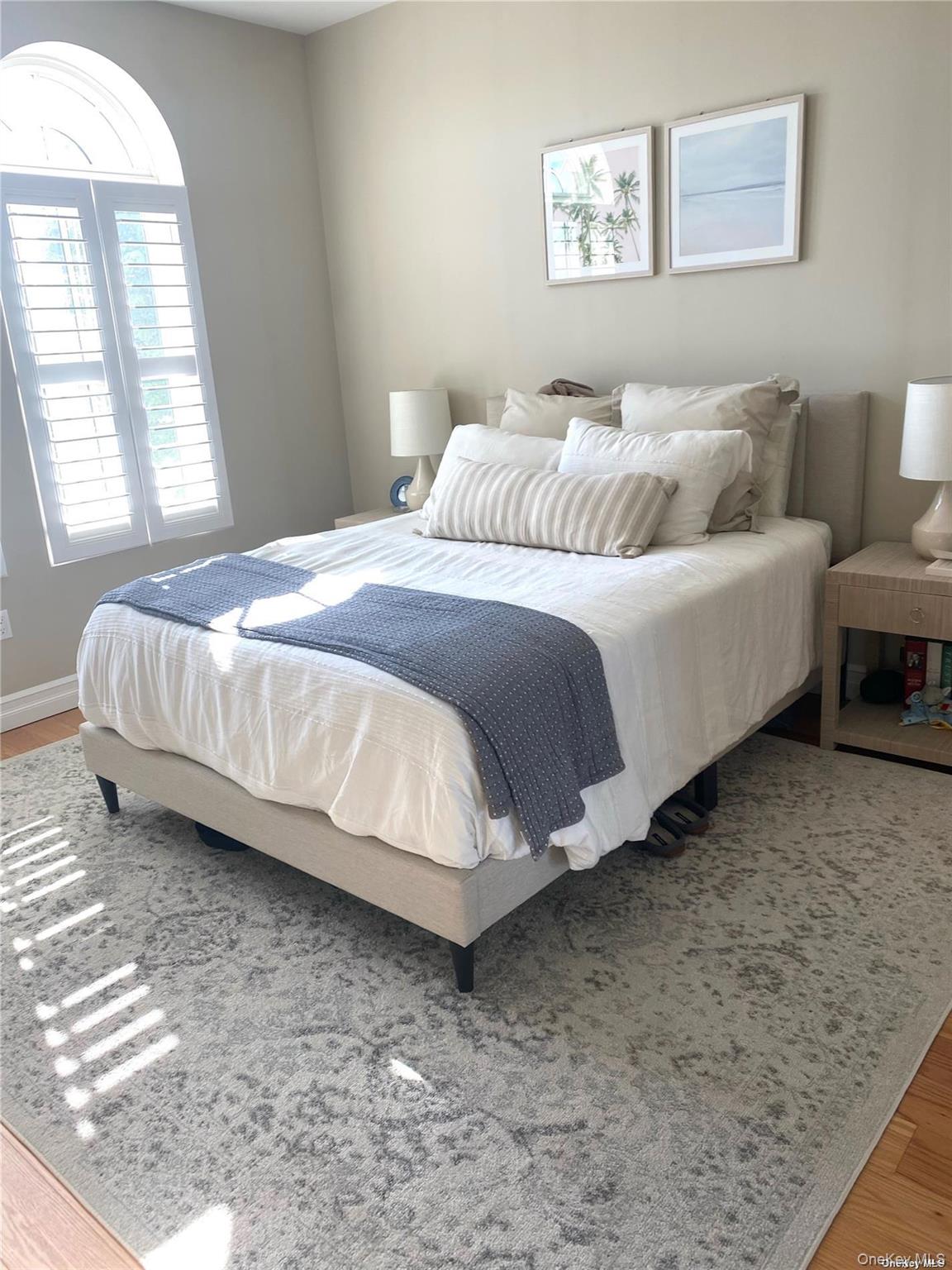 #17 photo, 10 Wall Street, サフォーク郡 Huntington , NY 11743