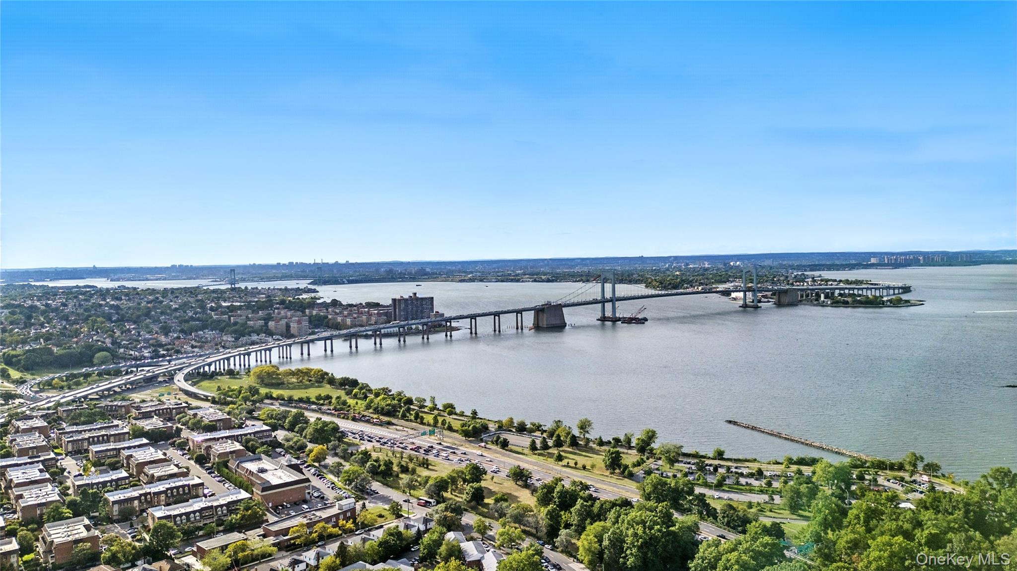 #2 photo, 15-63 212 Street, クイーンズ区 Bayside , NY 11360