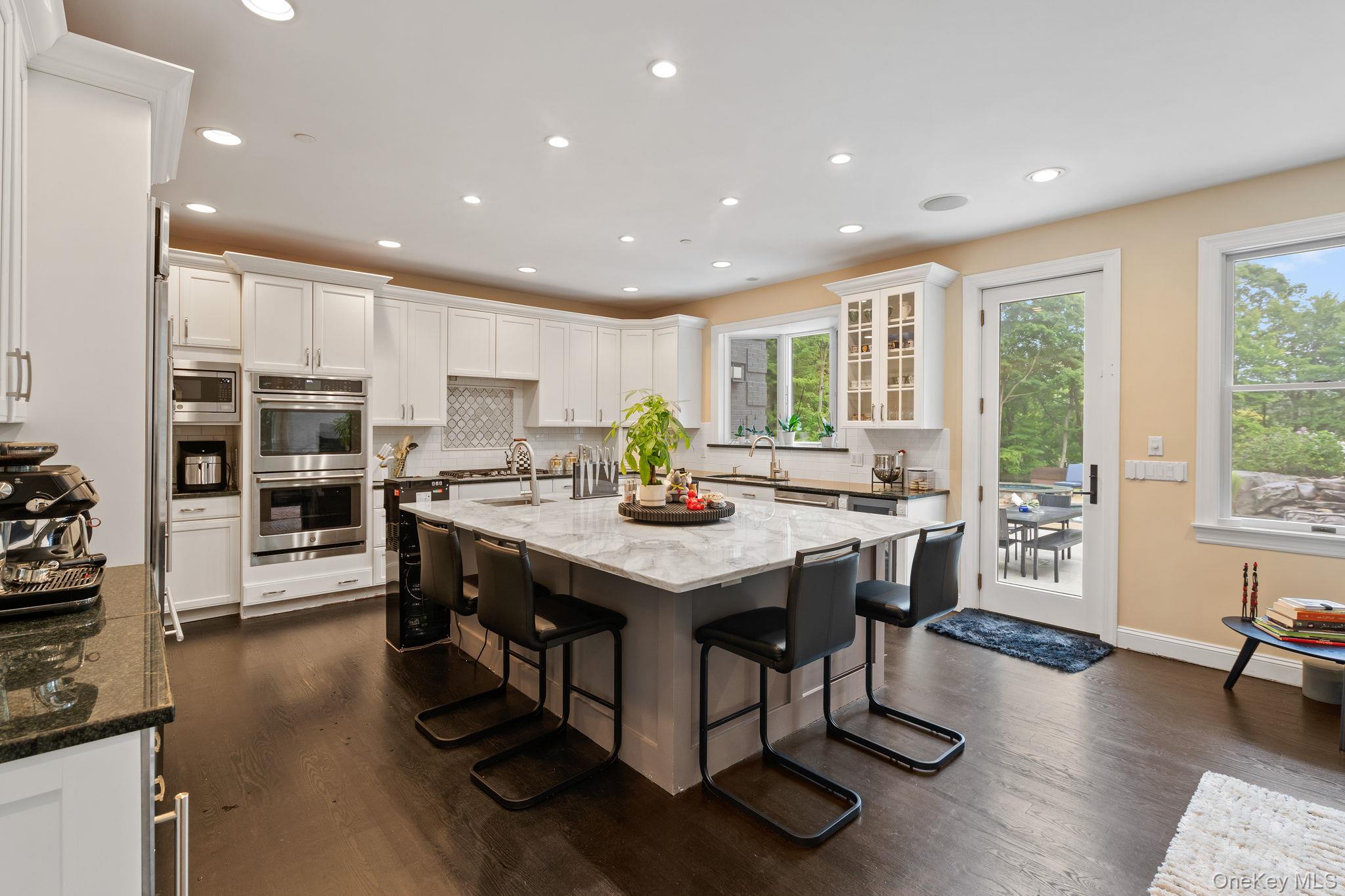 #11 photo, 20 Stonewall Circle, West Harrison , NY 10604