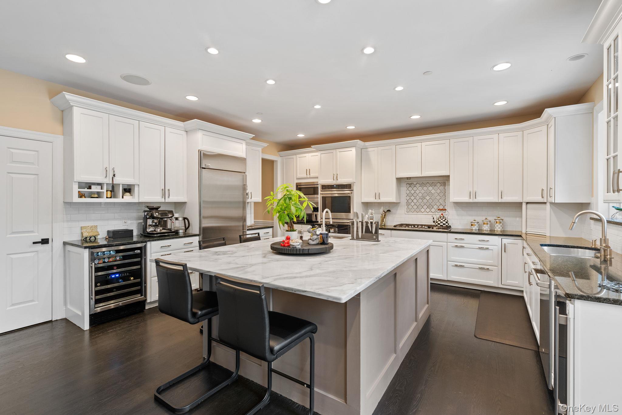 #14 photo, 20 Stonewall Circle, West Harrison , NY 10604