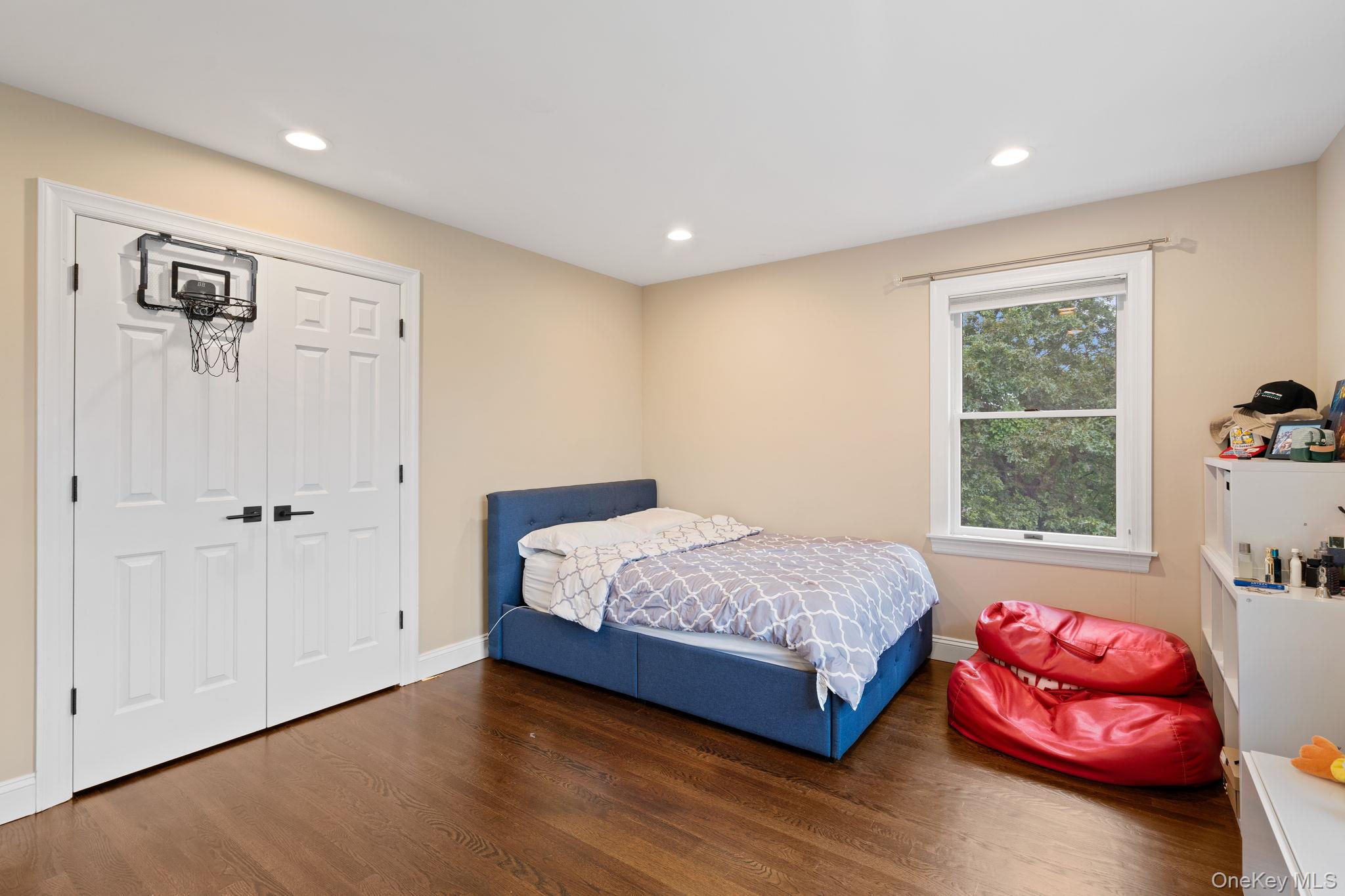 #19 photo, 20 Stonewall Circle, West Harrison , NY 10604