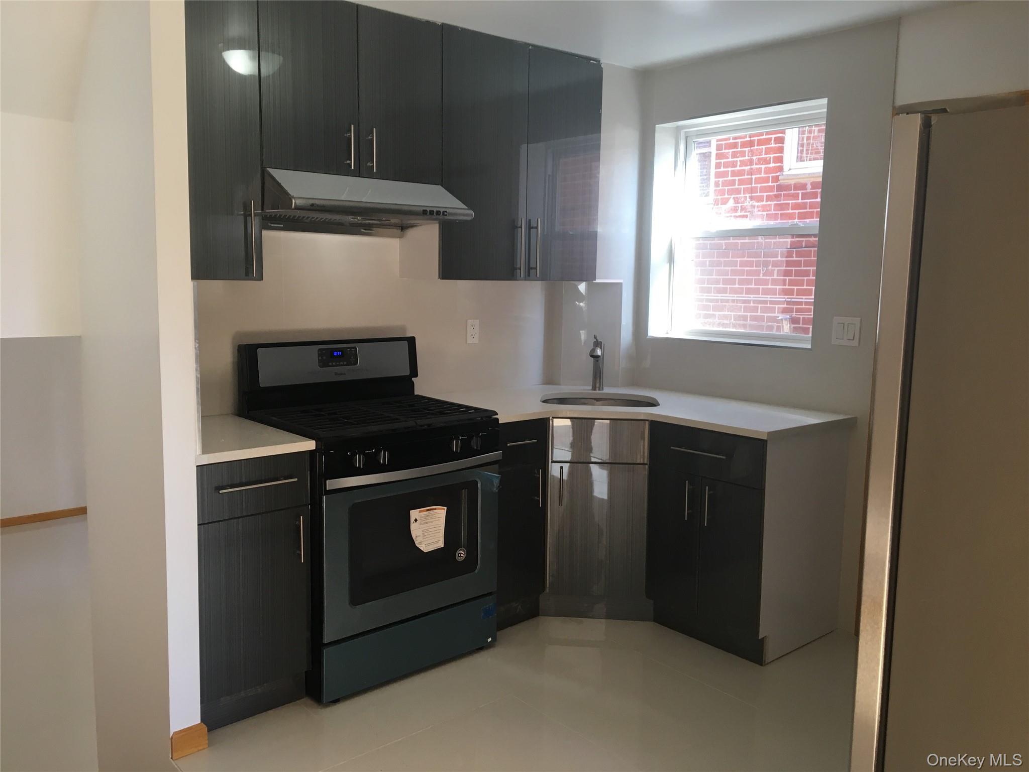 #4 photo, 2128 E 70th Street, ブルックリン区 Brooklyn , NY 11234