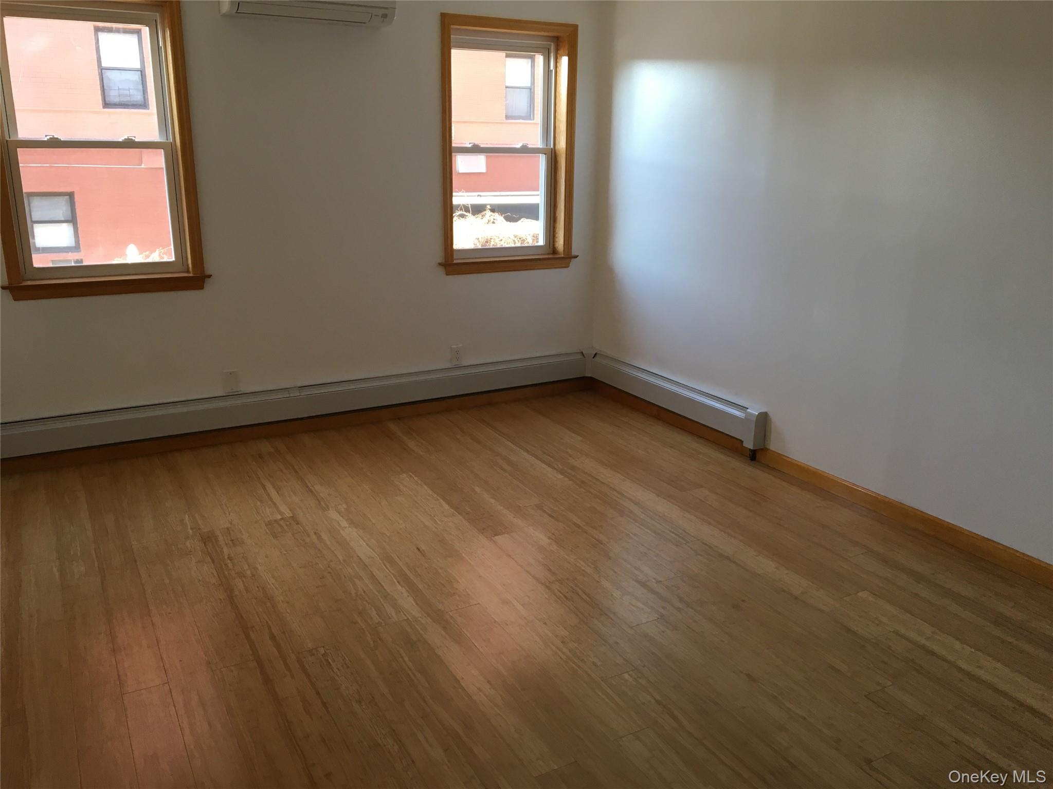 #9 photo, 2128 E 70th Street, ブルックリン区 Brooklyn , NY 11234