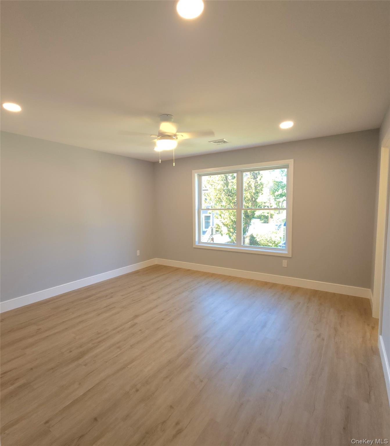 #20 photo, 17 Greising Street, Pine Bush , NY 12566