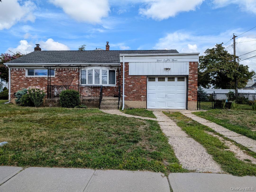 #1 photo, 483 South Oyster  Bay Road, ナッソー郡 Plainview , NY 11803