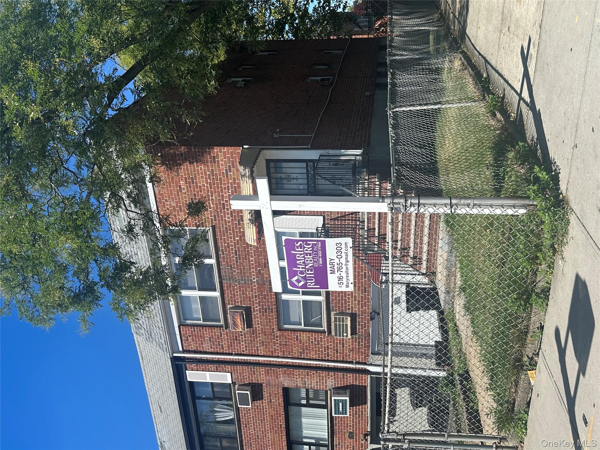 #1 photo, 11702 227th Street, クイーンズ区 Cambria Heights , NY 11411