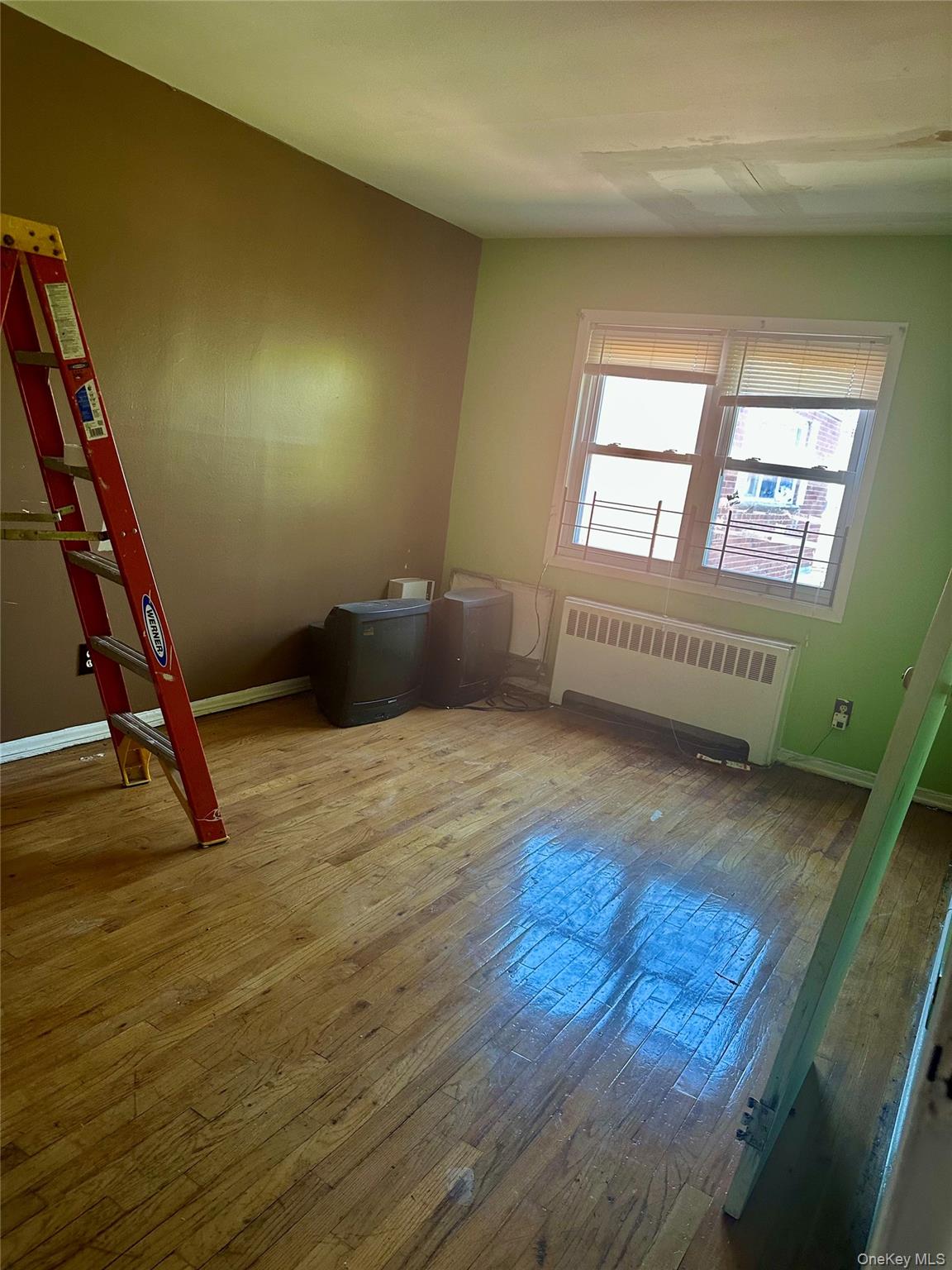 #13 photo, 11702 227th Street, クイーンズ区 Cambria Heights , NY 11411