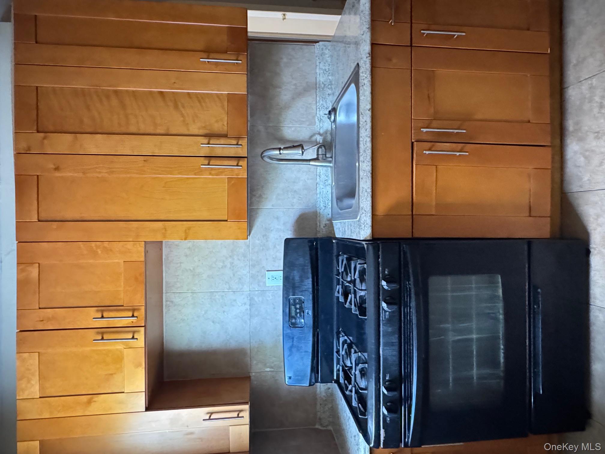 #14 photo, 6360 102nd Street, クイーンズ区 Rego Park , NY 11374