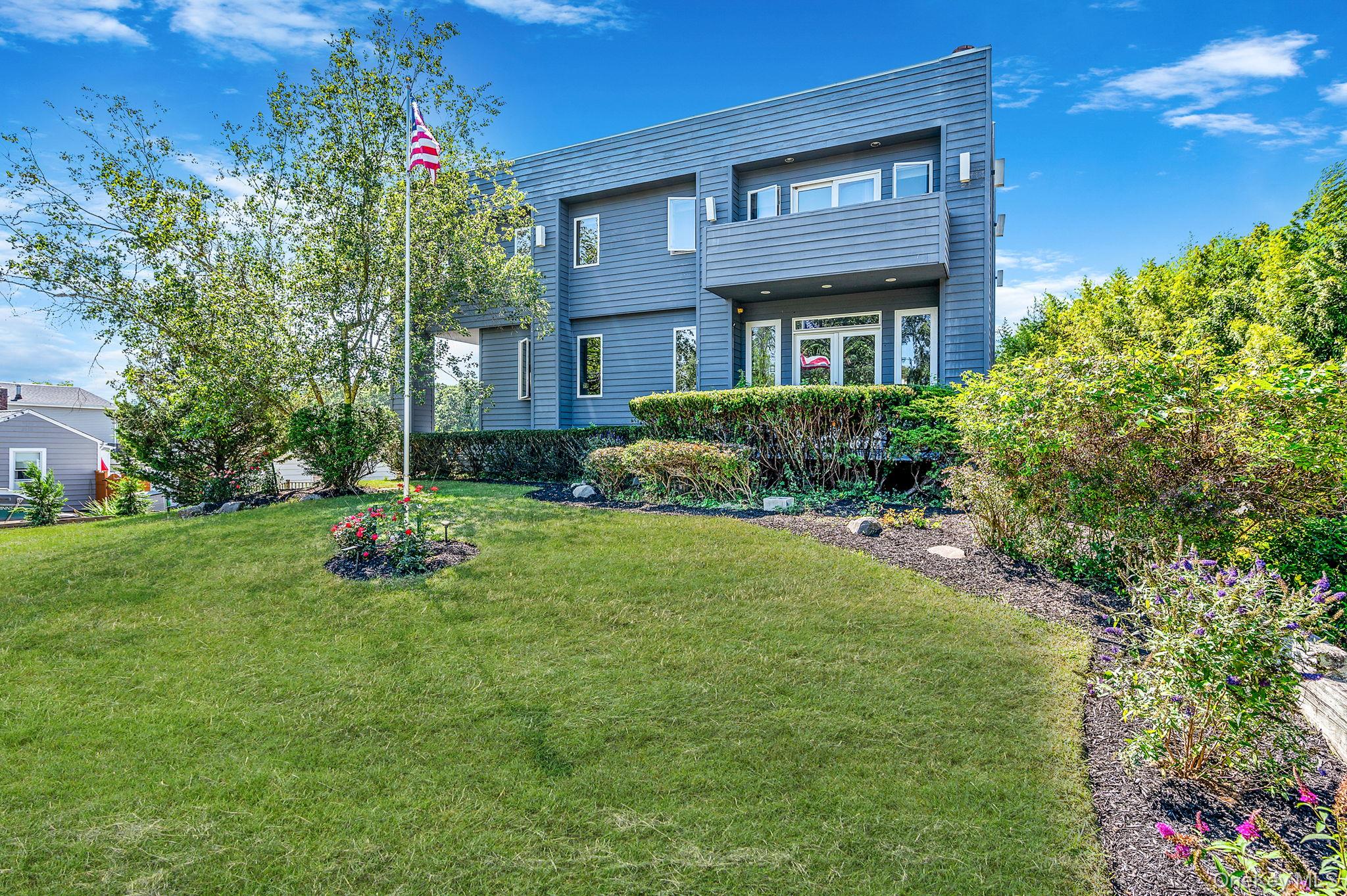 #3 photo, 36 Roosevelt Boulevard, サフォーク郡 East Patchogue , NY 11772