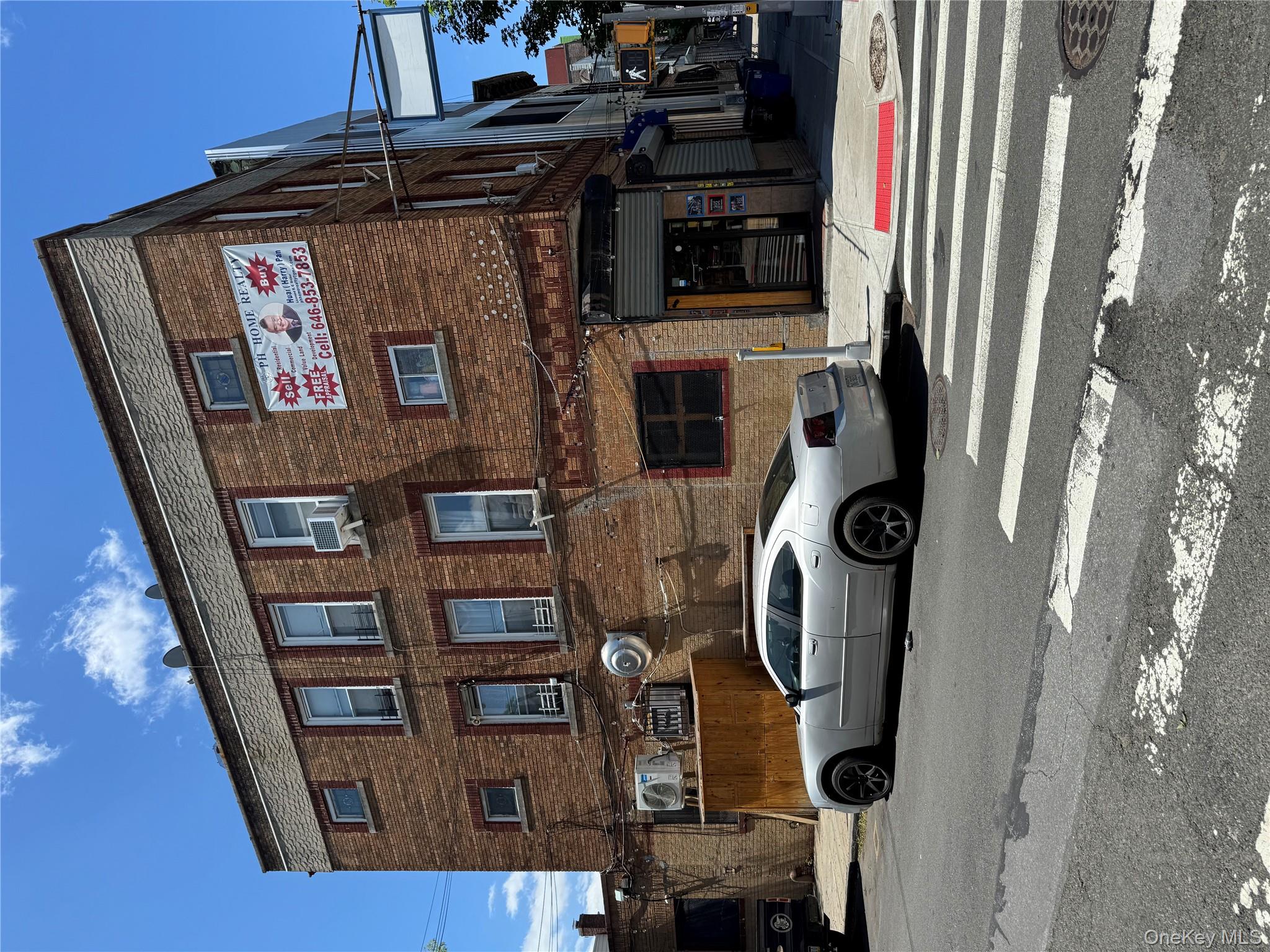 #1 photo, 10-20 Cypress Ave, クイーンズ区 Ridgewood , NY 11385