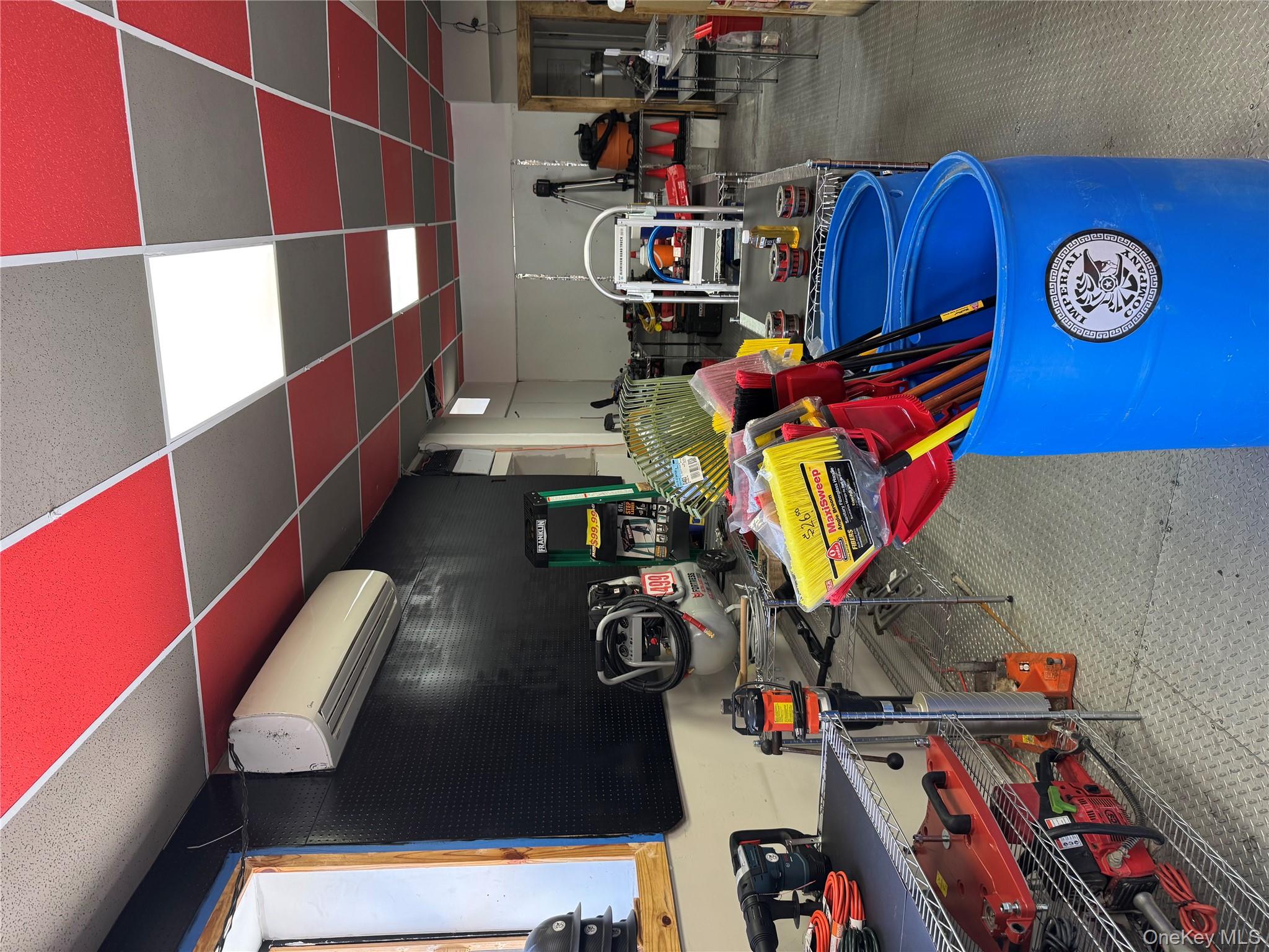 #4 photo, 10-20 Cypress Ave, クイーンズ区 Ridgewood , NY 11385