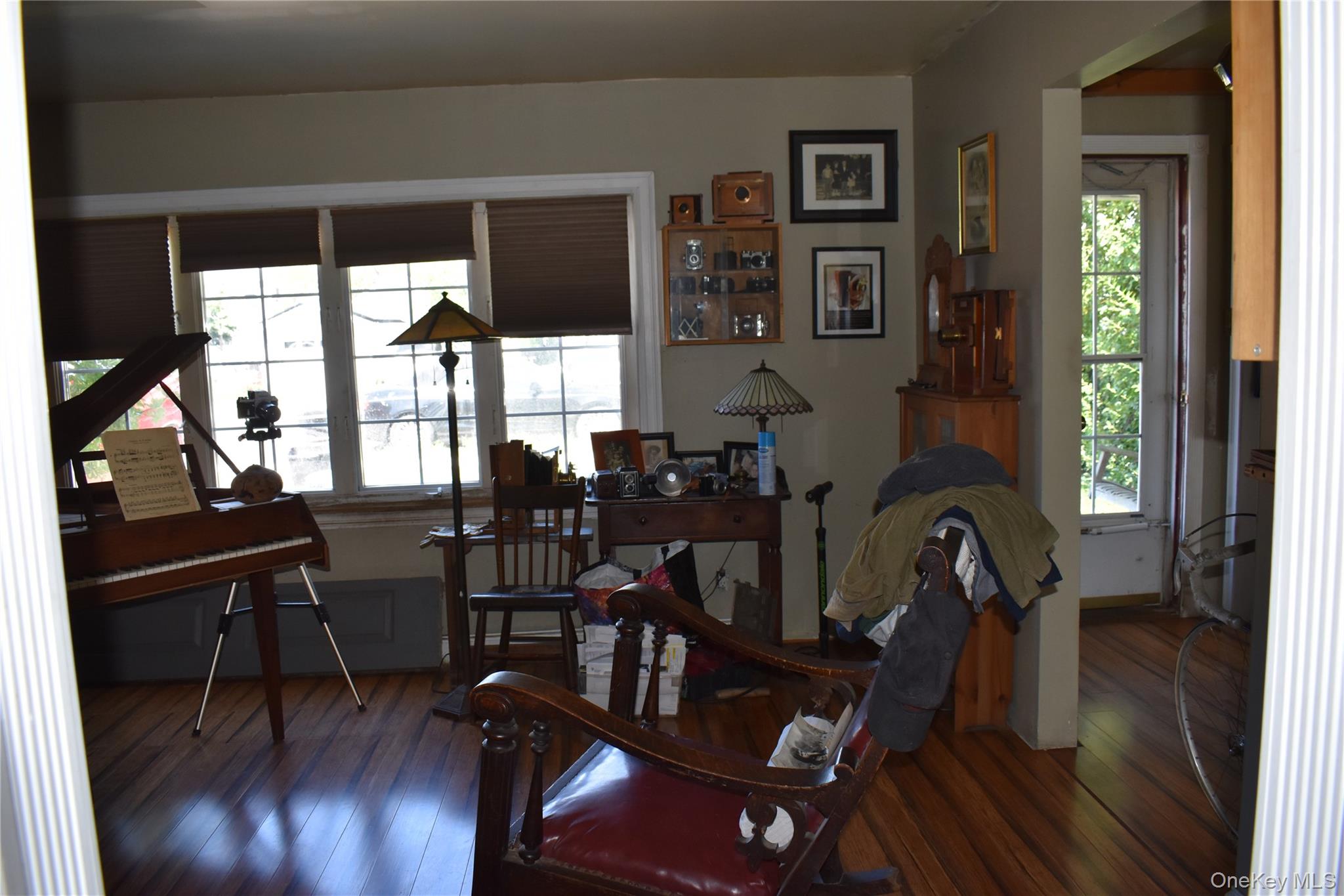 #4 photo, 2462 Marine Place, ナッソー郡 Bellmore , NY 11710