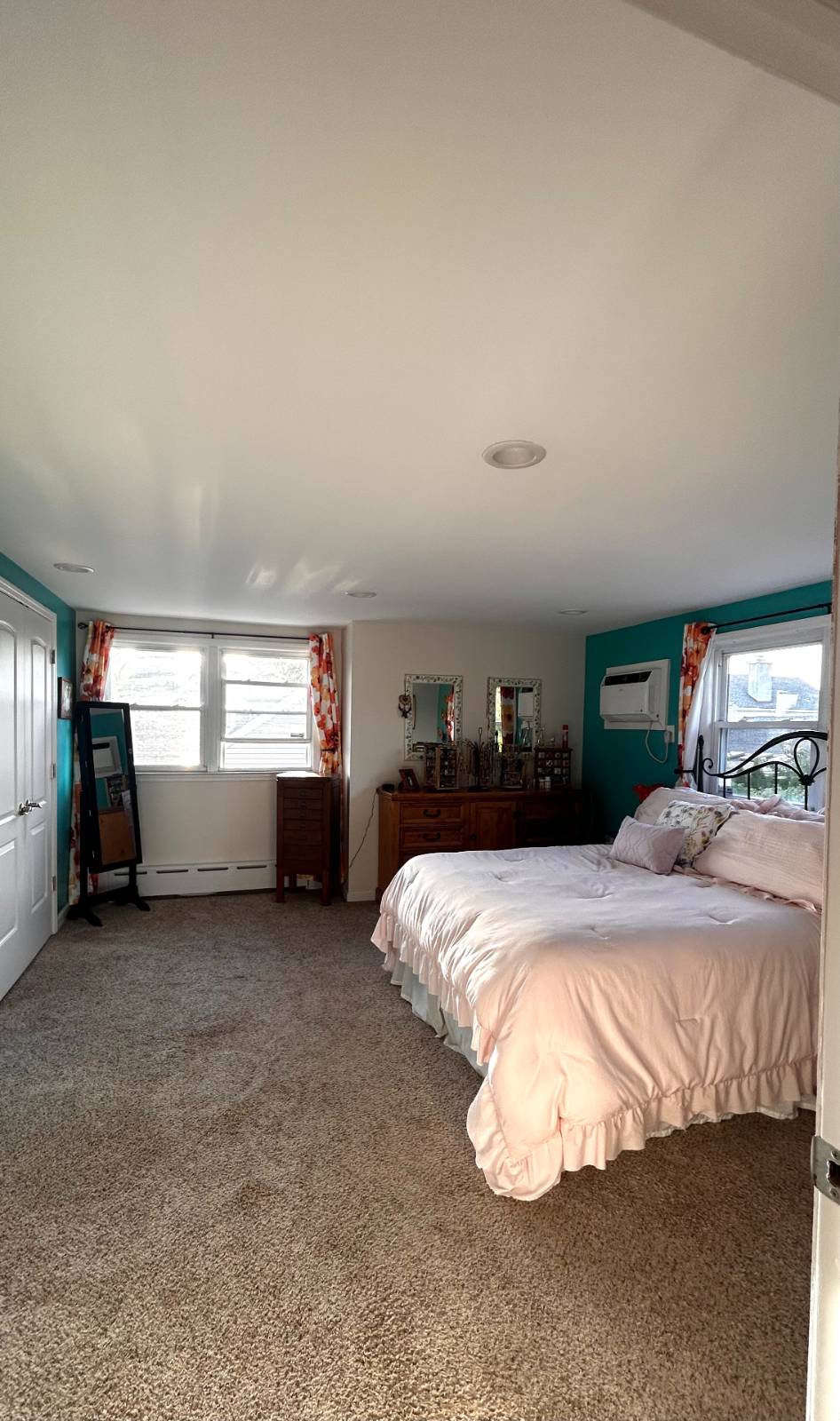 #17 photo, 6 Cail Drive, East Rockaway , NY 11518