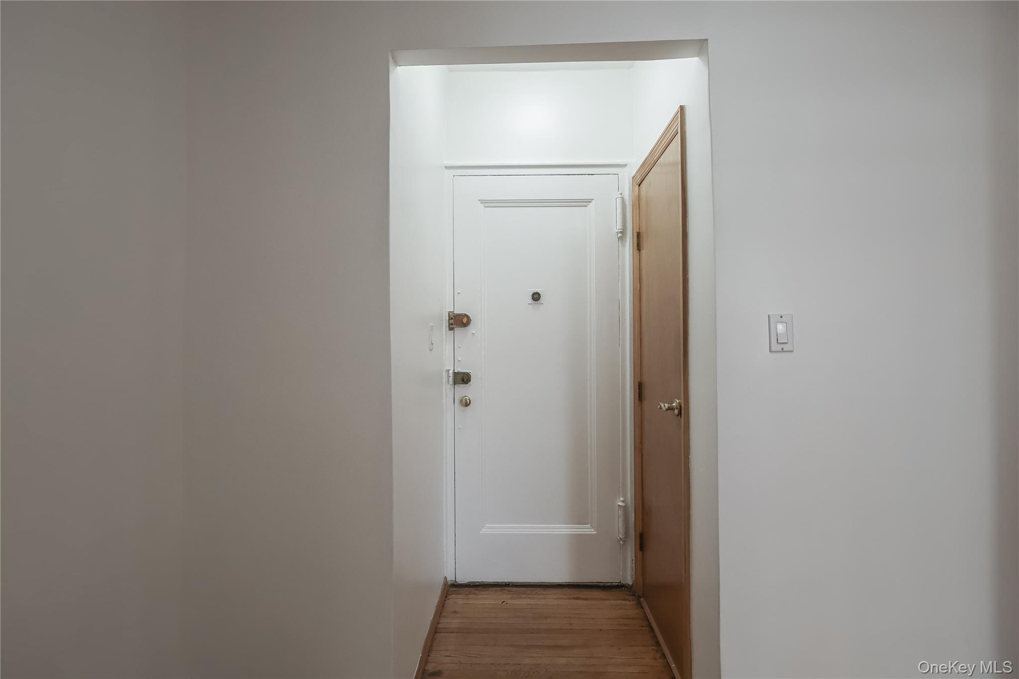 #2 photo, 3250 Coney Island Ave., ブルックリン区 Brooklyn , NY 11235