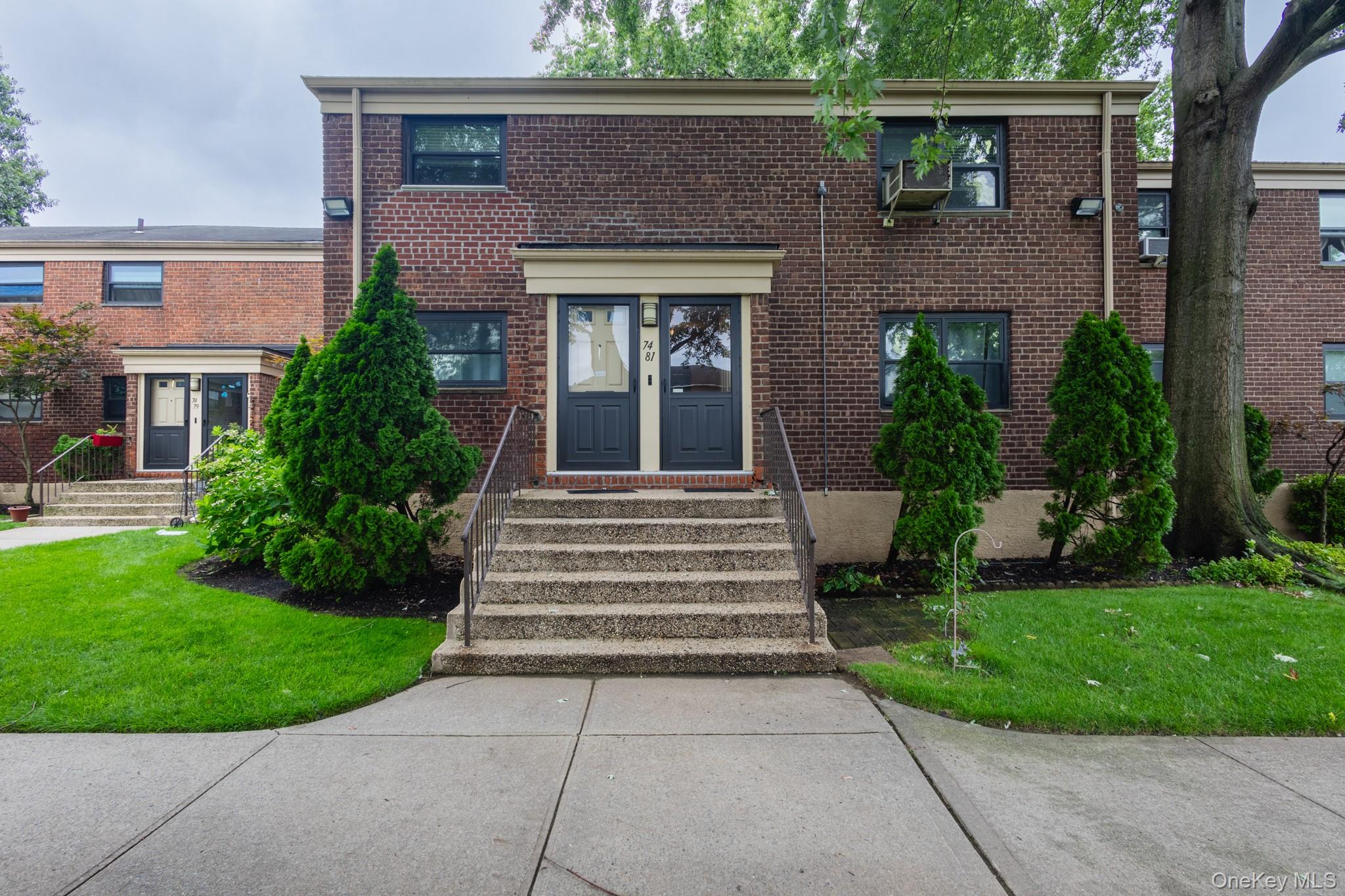 #16 photo, 74-81 220th Street, クイーンズ区 Bayside , NY 11364