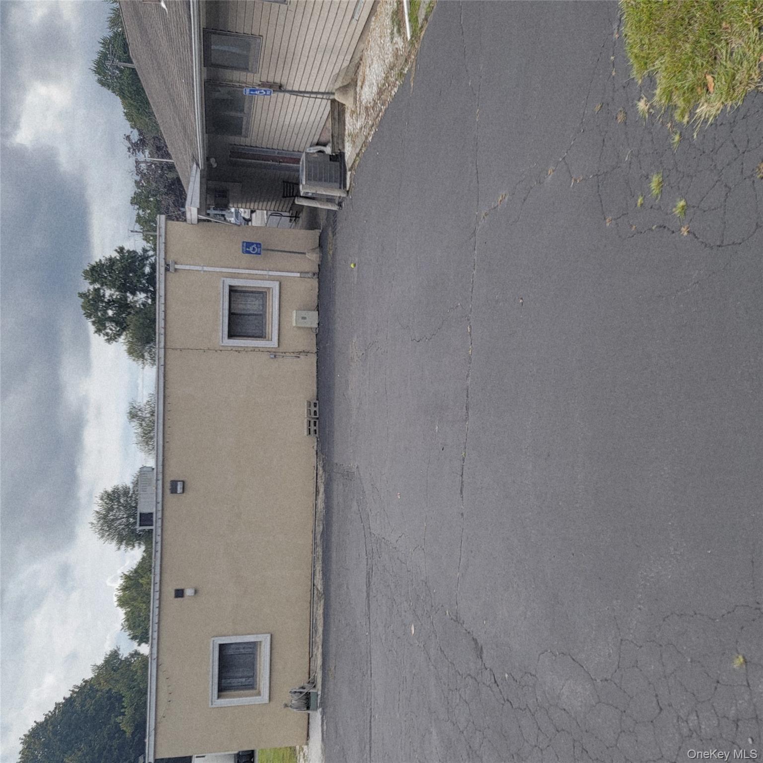 #16 photo, 32-40 1st Street, Nanuet , NY 10954