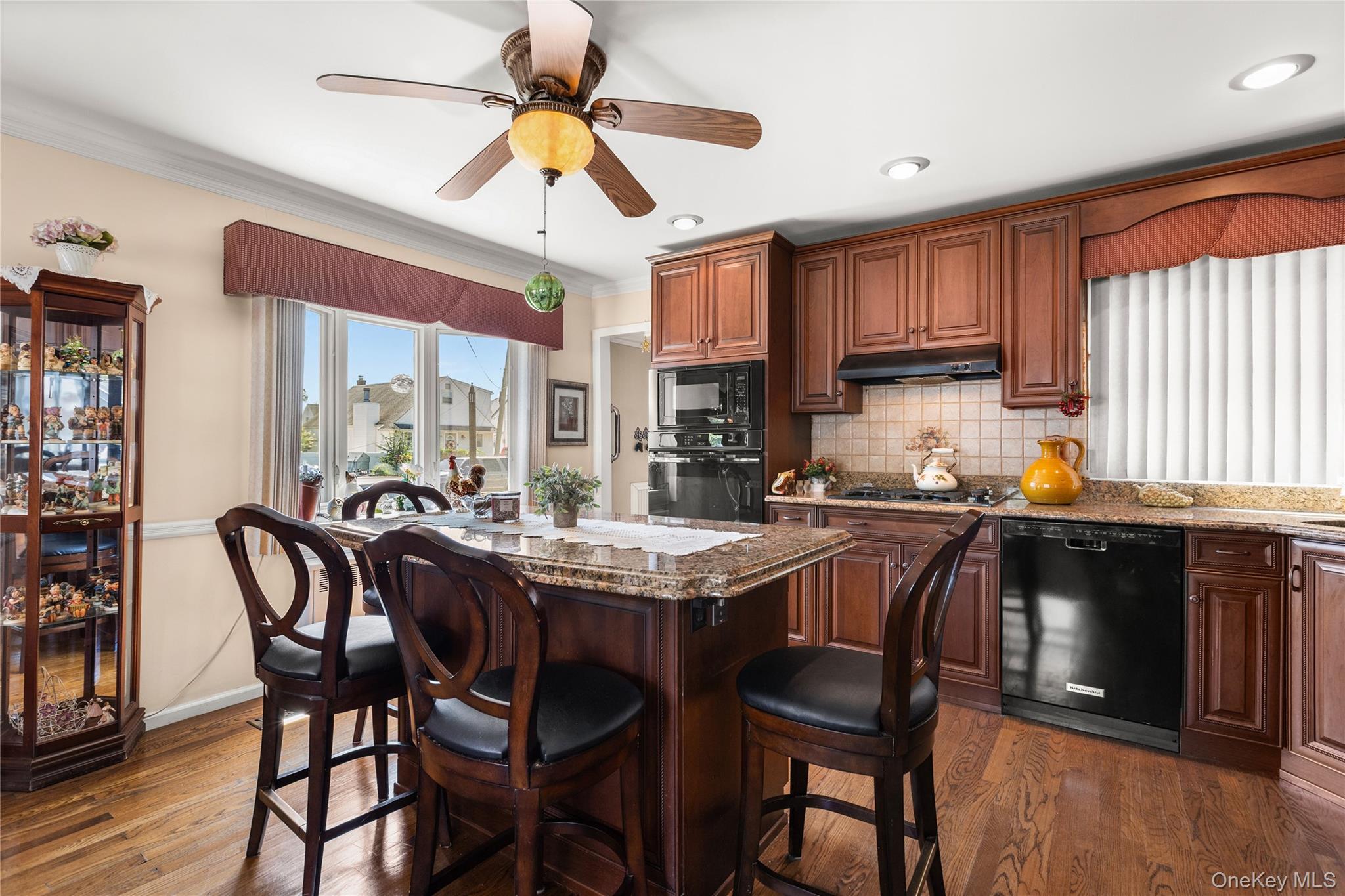 #6 photo, 66 Inlet Drive, 东长岛 Lindenhurst , NY 11757