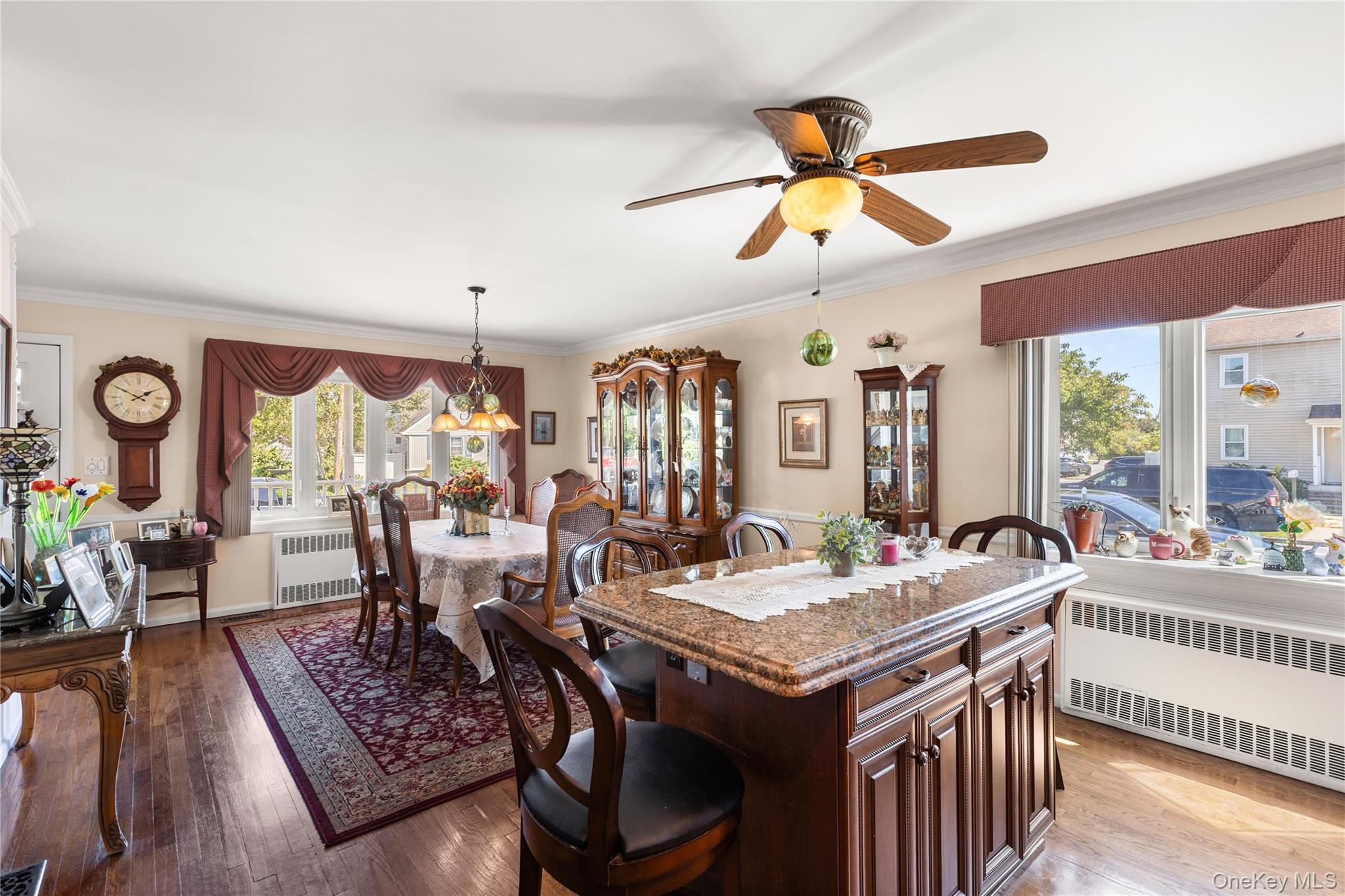 #8 photo, 66 Inlet Drive, 东长岛 Lindenhurst , NY 11757