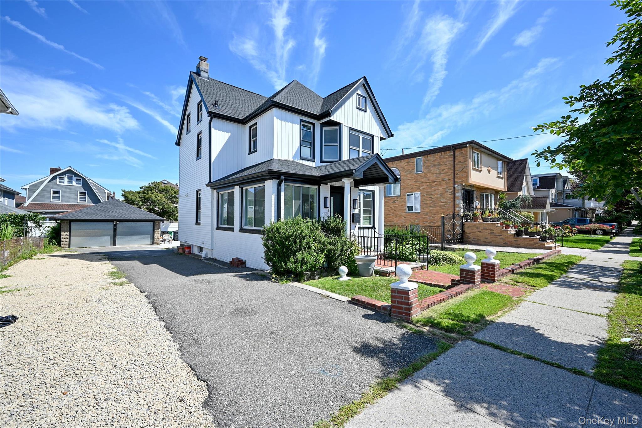 #1 photo, 15425 13th Avenue, クイーンズ区 Whitestone , NY 11357