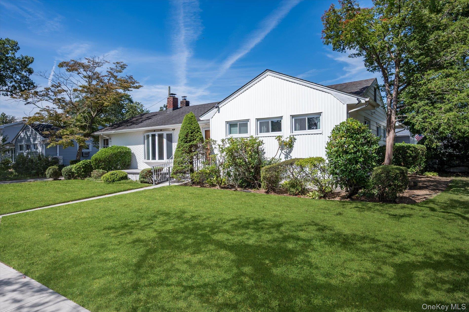 #3 photo, 1459 Prospect Avenue, ナッソー郡 East Meadow , NY 11554