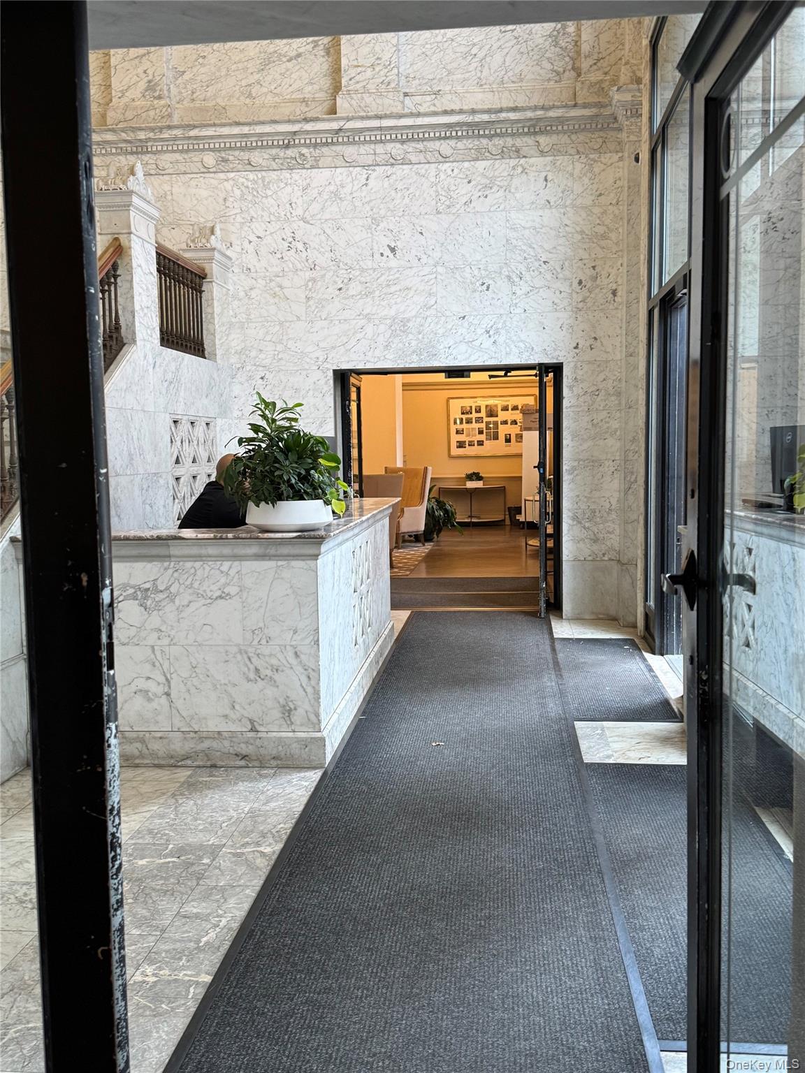 #3 photo, 303 2 Avenue, マンハッタン New York (Manhattan) , NY 10003