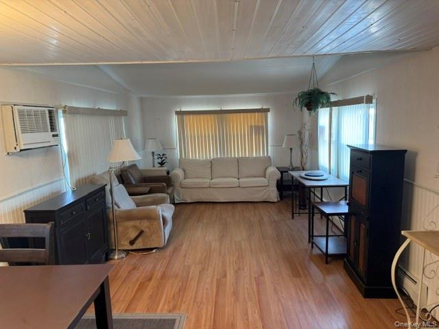 #7 photo, 1661 Old Country Road, サフォーク郡 Riverhead , NY 11901