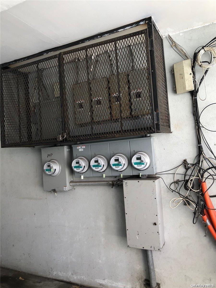 #16 photo, 1989 Southern Boulevard, ブロンクス区 Bronx , NY 10460