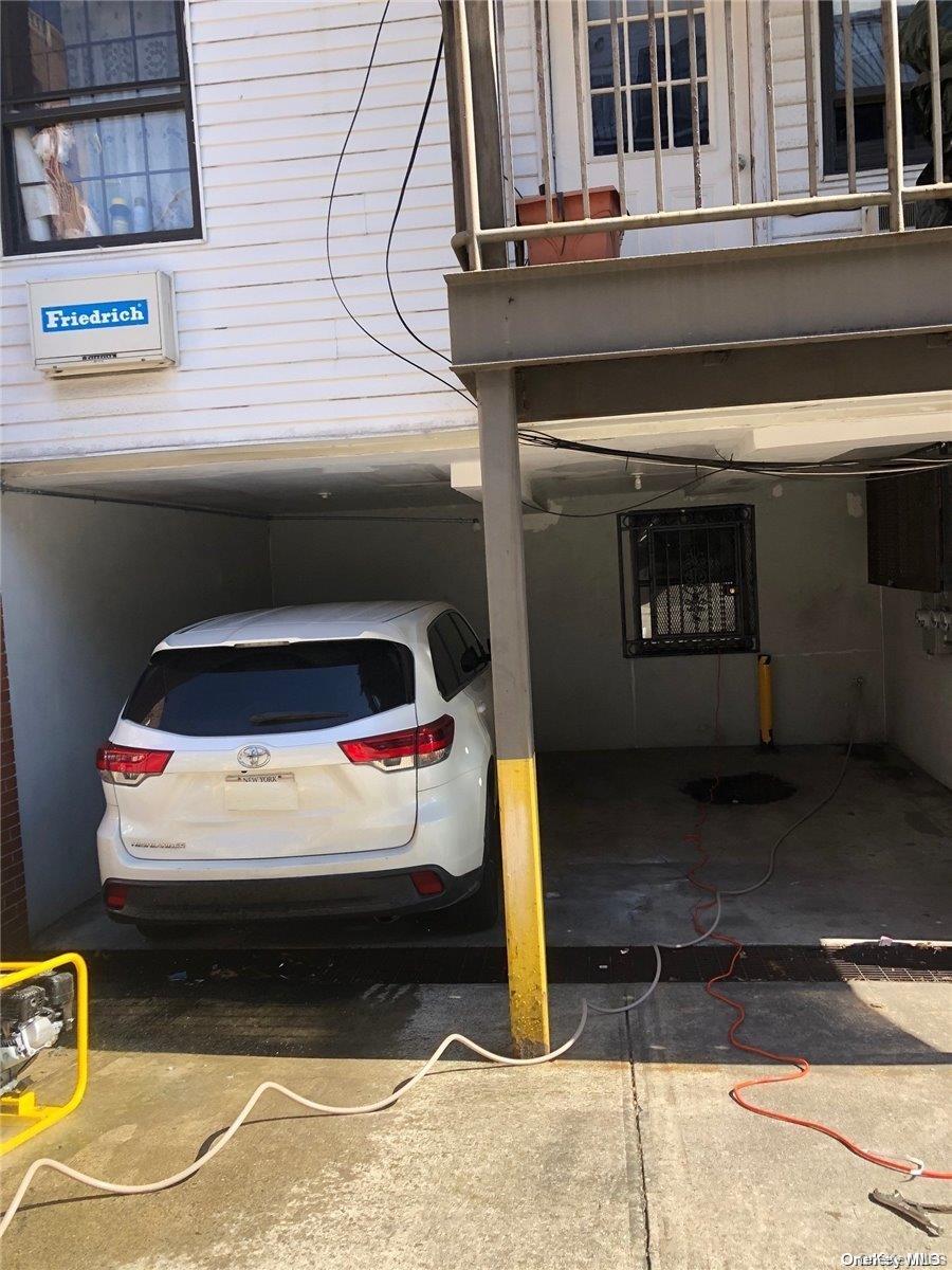 #4 photo, 1989 Southern Boulevard, ブロンクス区 Bronx , NY 10460