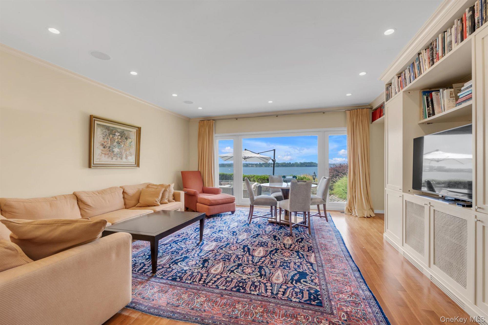 #14 photo, 22 Martin Court, ナッソー郡 Kings Point , NY 11024