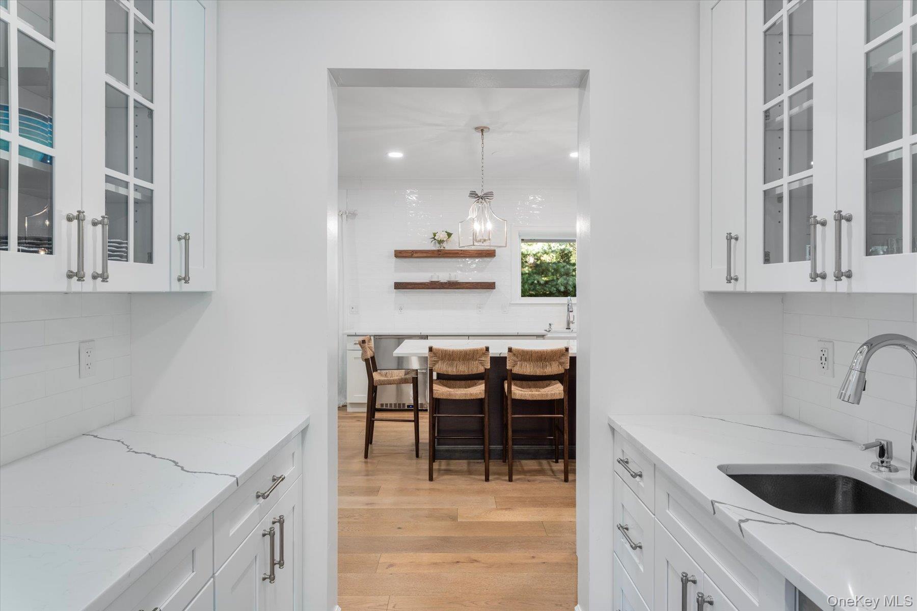 #20 photo, 45 Old Sag Harbor Road, サフォーク郡 Southampton , NY 11968