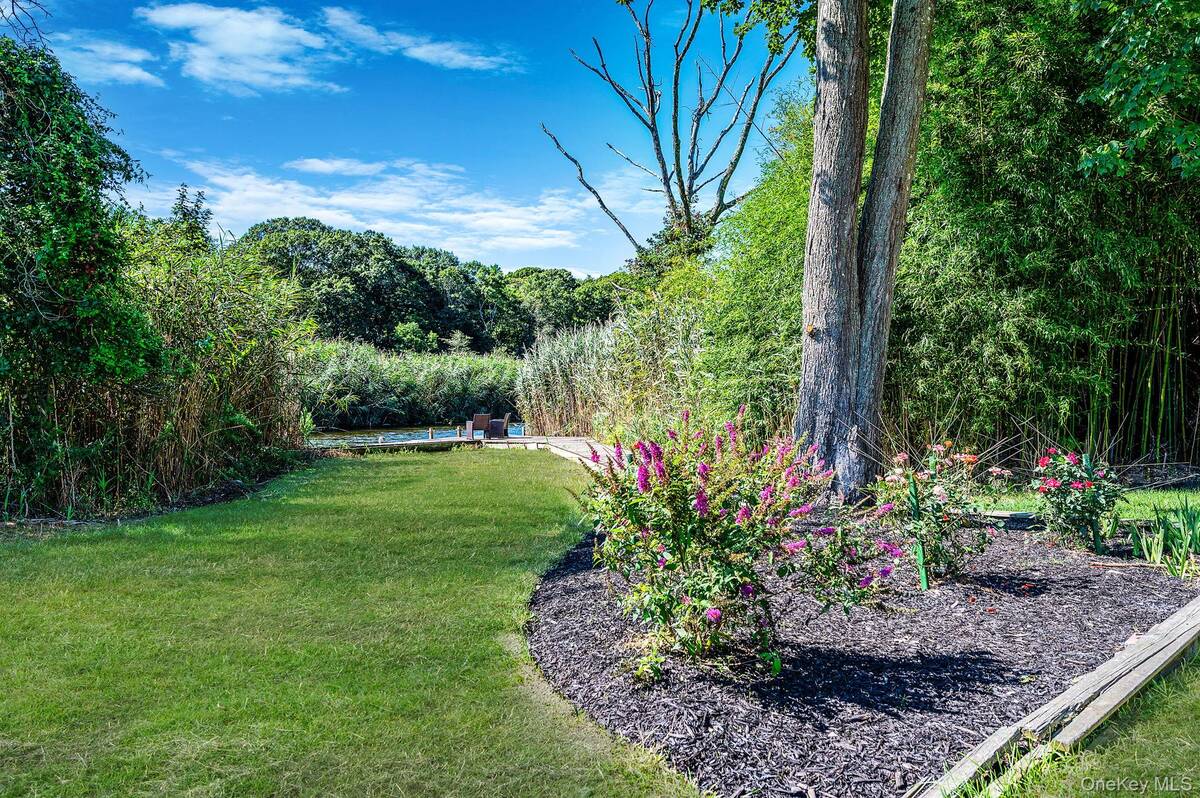 #5 photo, 36 Roosevelt Boulevard, サフォーク郡 East Patchogue , NY 11772