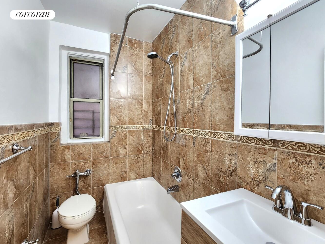 #10 photo, 2191 BOLTON Street, ブロンクス区 Bronxdale , NY 10462