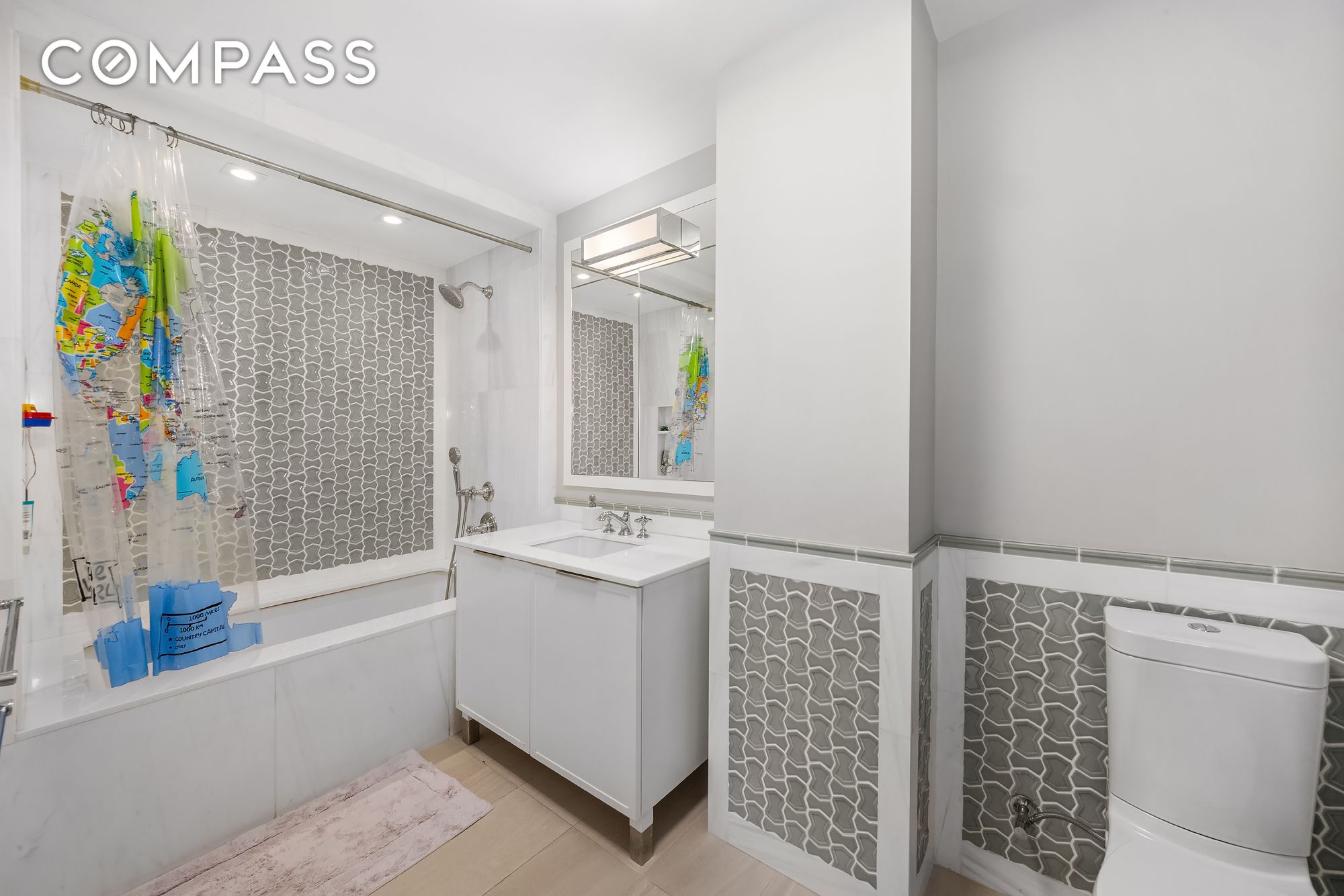 #15 photo, 344 W 72nd Street, マンハッタン Upper West Side , NY 10023