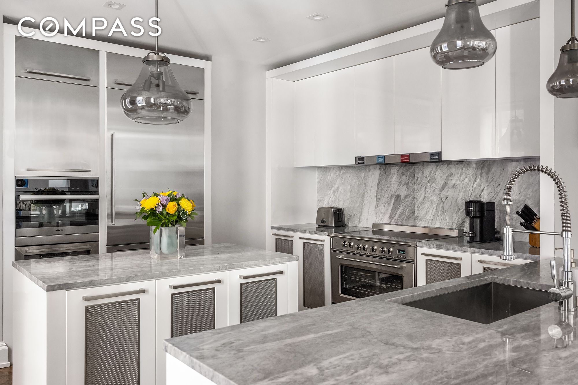 #5 photo, 344 W 72nd Street, マンハッタン Upper West Side , NY 10023