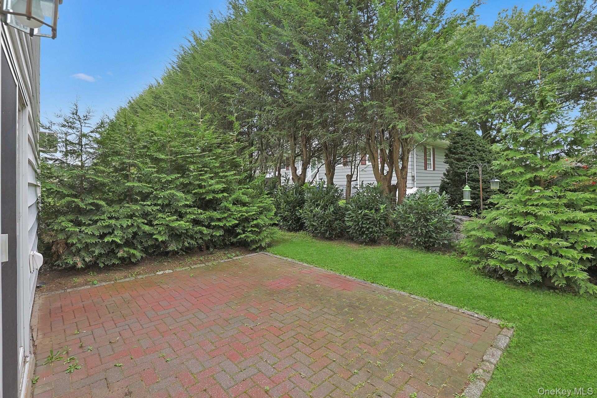 #20 photo, 27 Leroy Ave., Valhalla , NY 10595