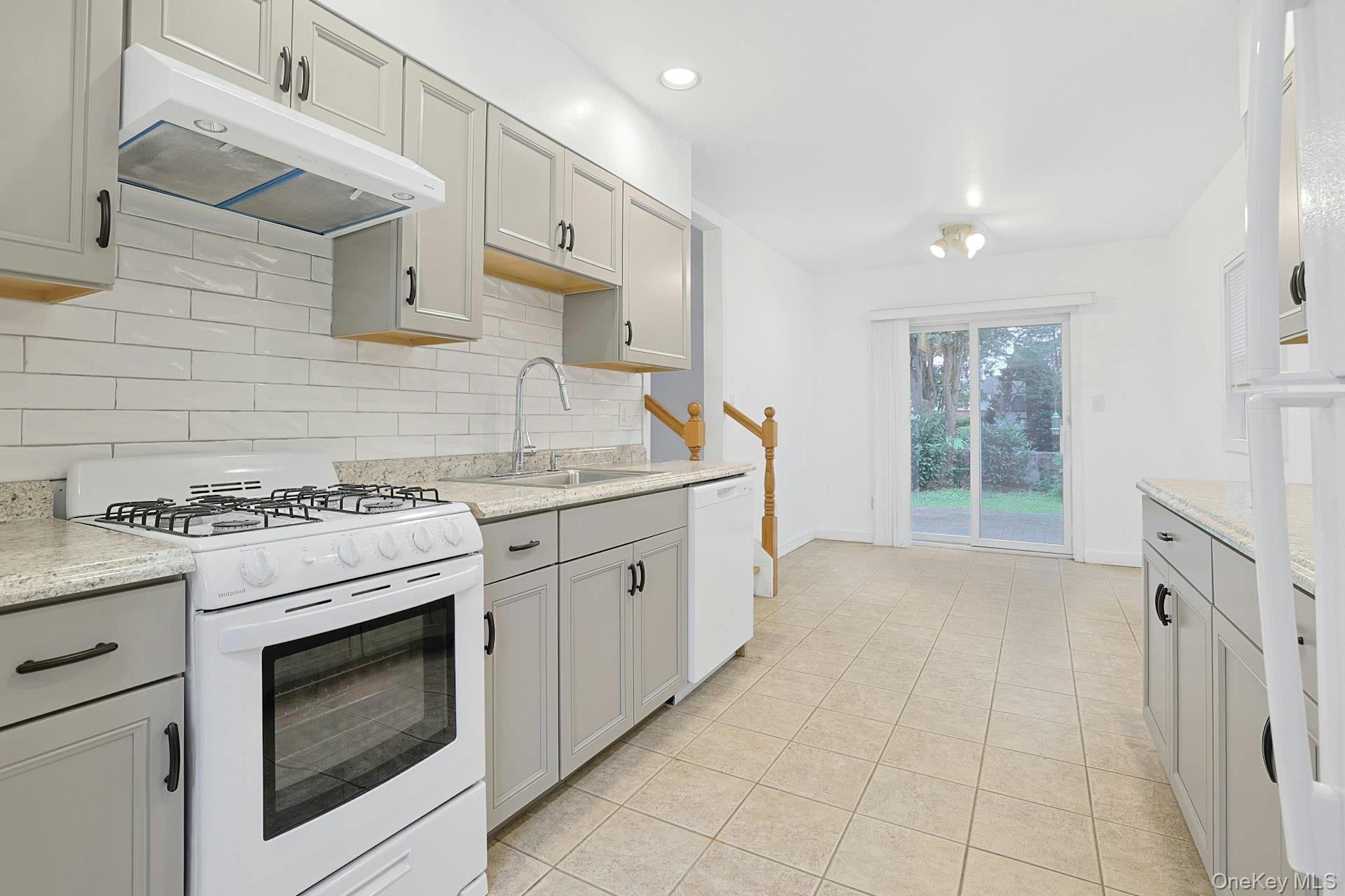 #5 photo, 27 Leroy Ave., Valhalla , NY 10595