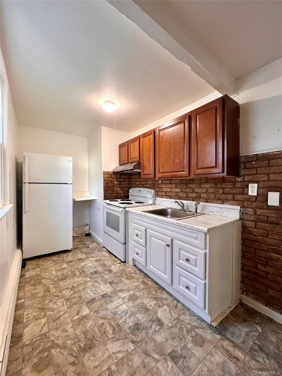 #8 photo, 17 Mill Street, Wappingers Falls , NY 12590