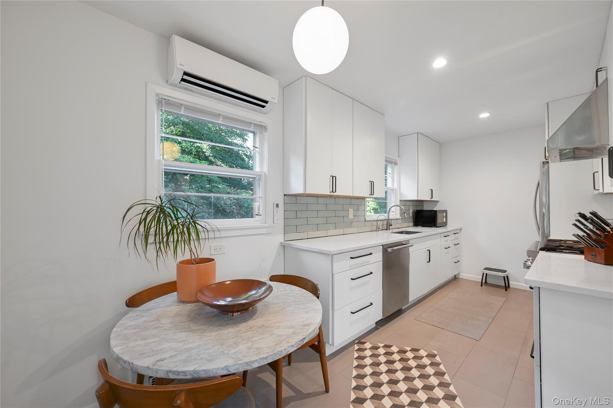 #3 photo, 47 Mountainview Dr., Tomkins Cove , NY 10986