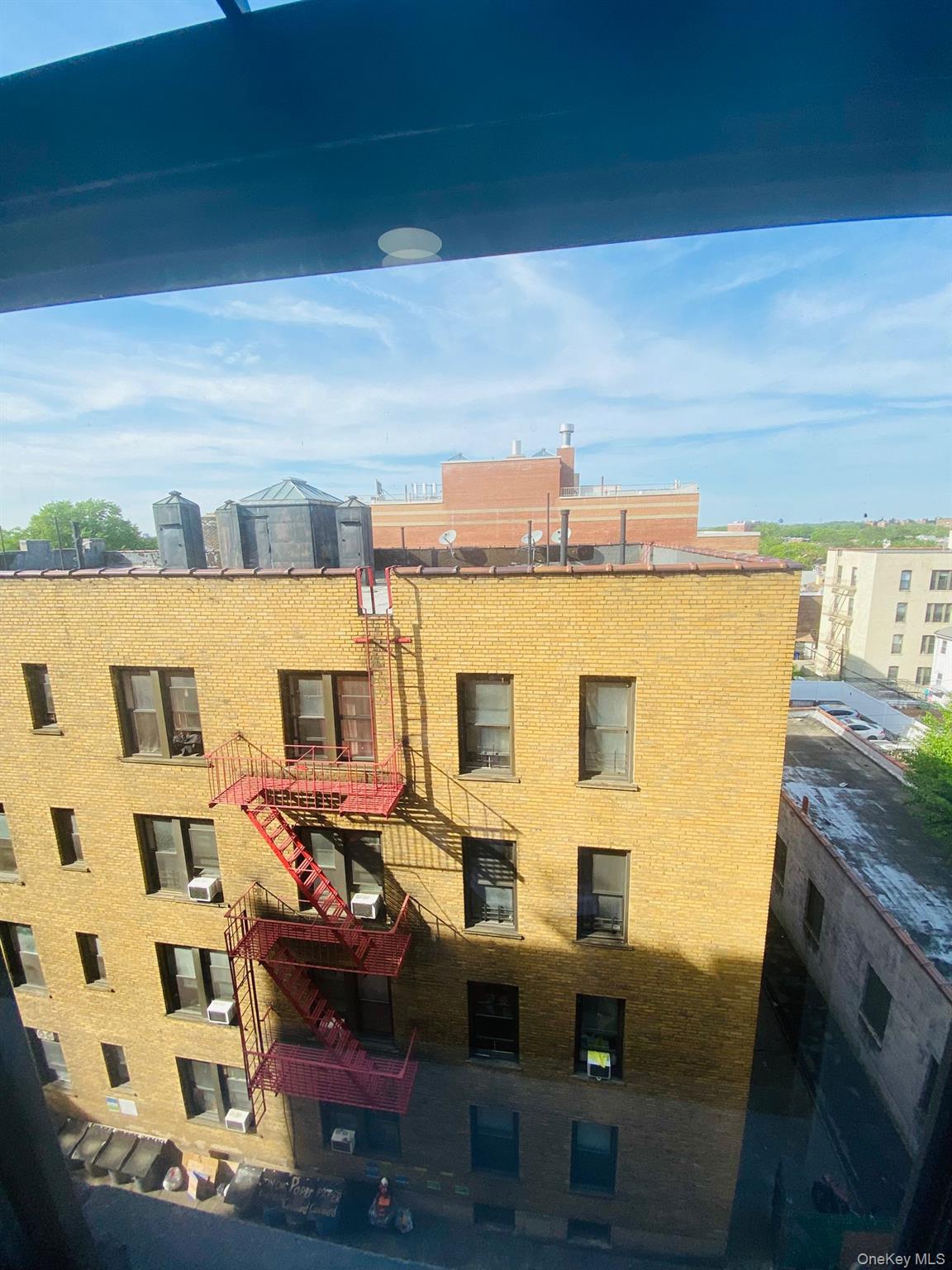 #11 photo, 61-09 39 Avenue, クイーンズ区 Woodside , NY 11377