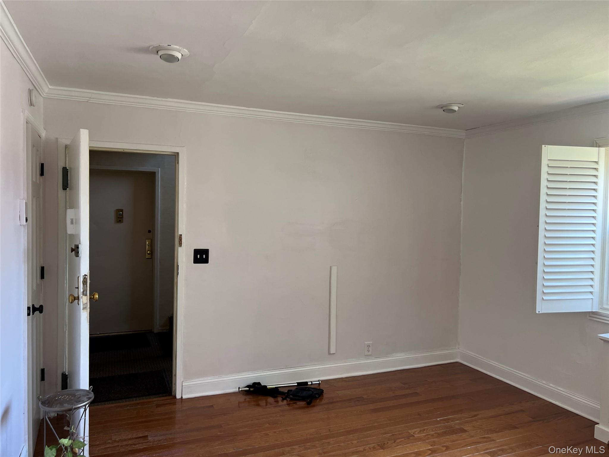 #3 photo, 1084 Fenwood Drive, ナッソー郡 Valley Stream , NY 11580