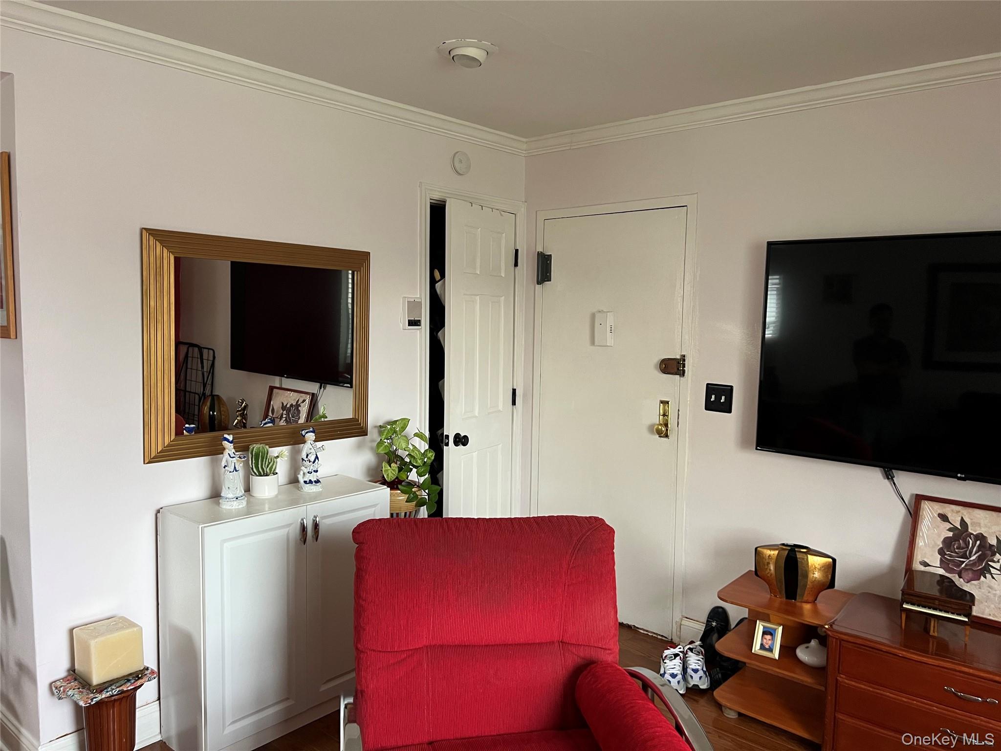 #4 photo, 1084 Fenwood Drive, ナッソー郡 Valley Stream , NY 11580