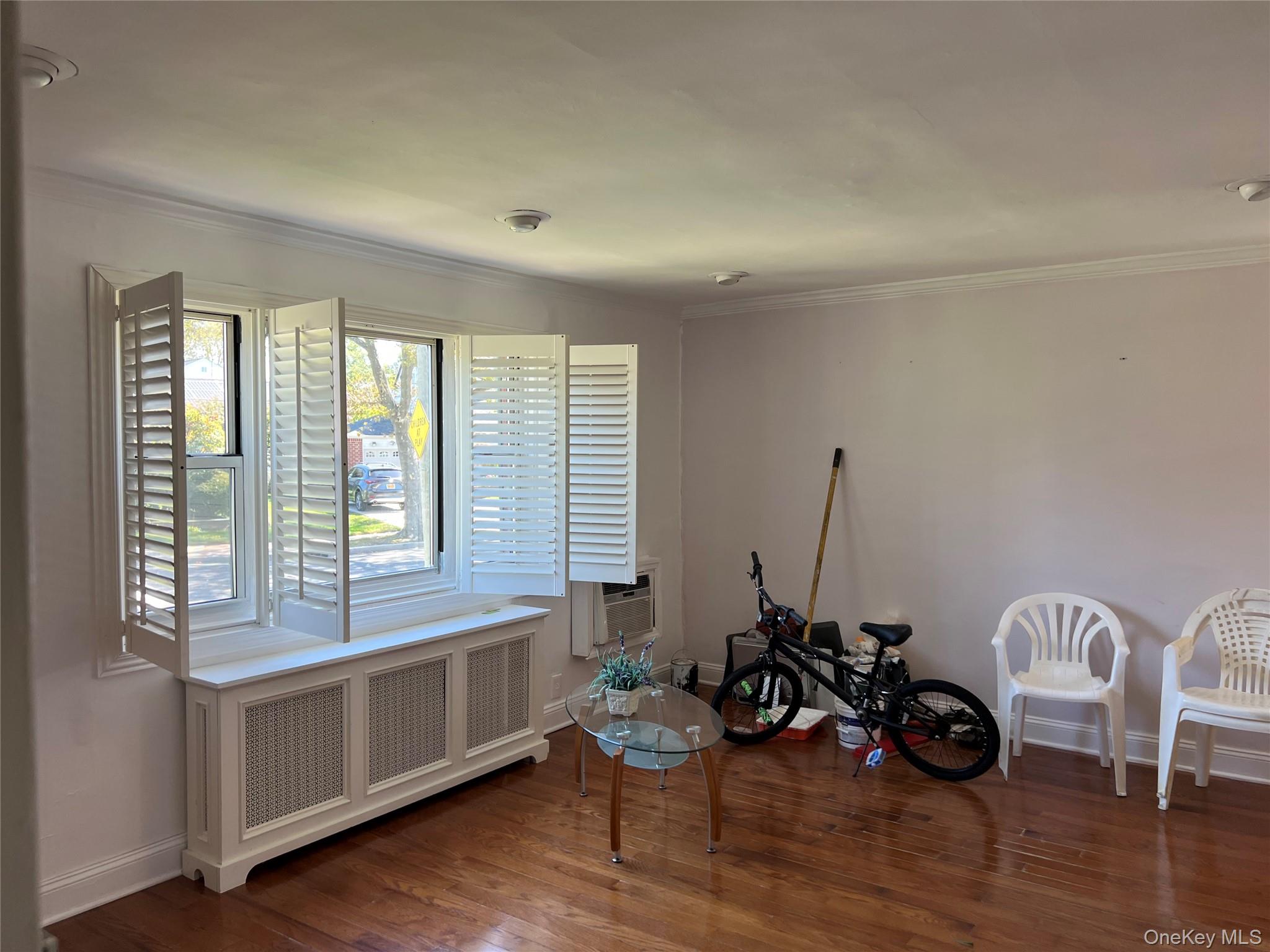 #7 photo, 1084 Fenwood Drive, ナッソー郡 Valley Stream , NY 11580