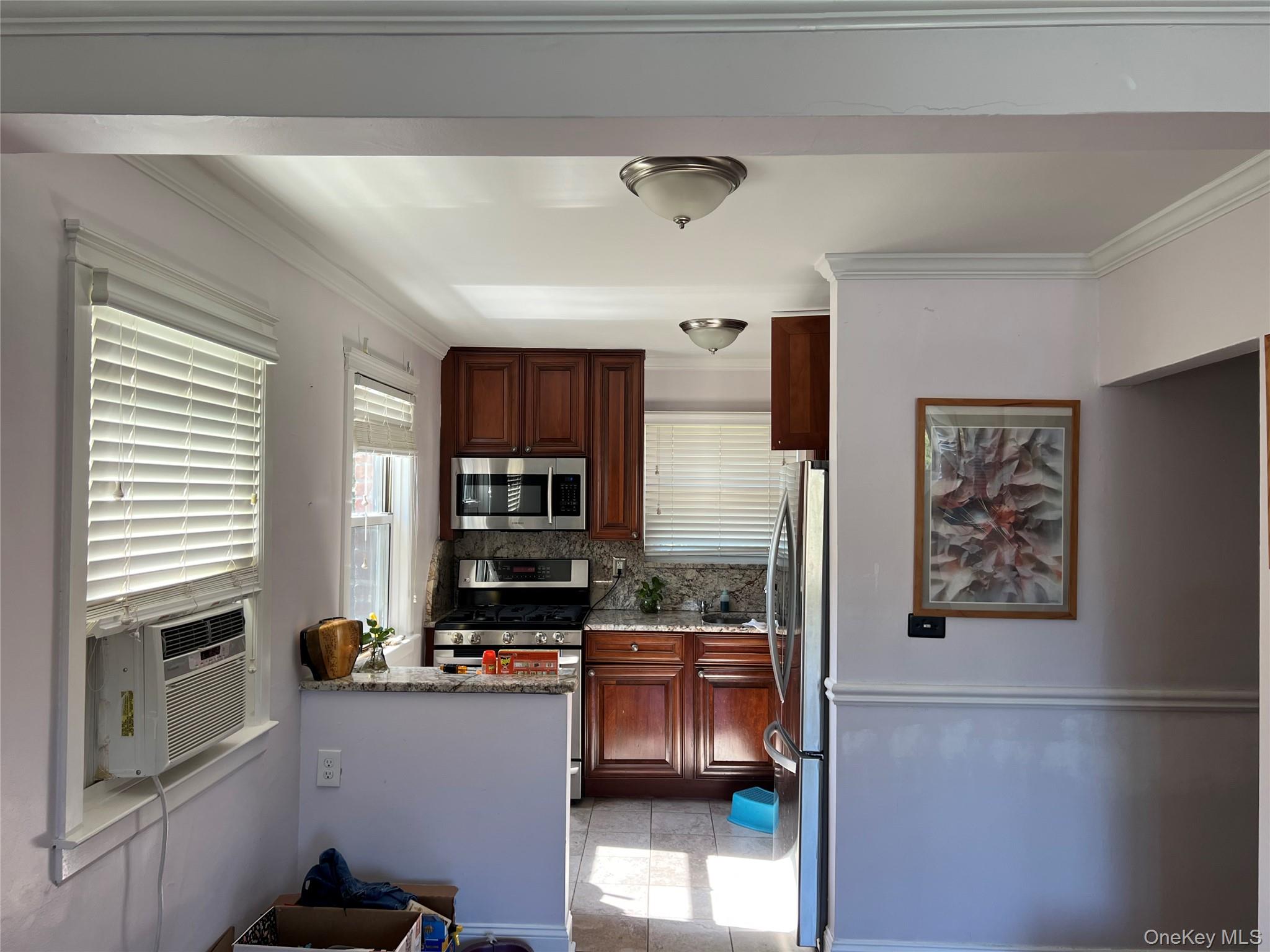 #9 photo, 1084 Fenwood Drive, ナッソー郡 Valley Stream , NY 11580