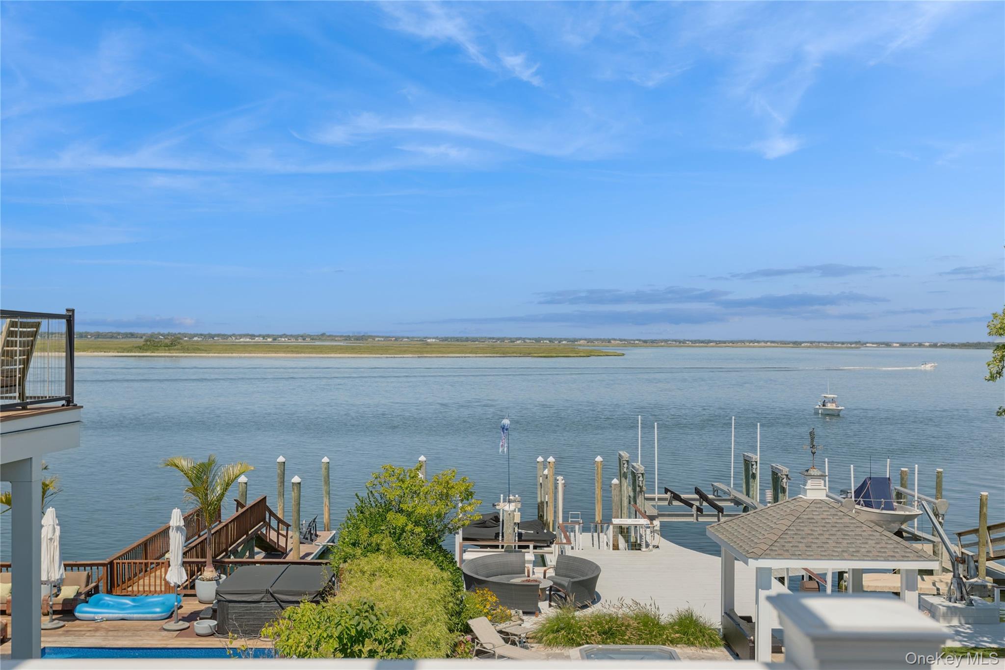 #11 photo, 821 W Park Avenue, ナッソー郡 Long Beach , NY 11561