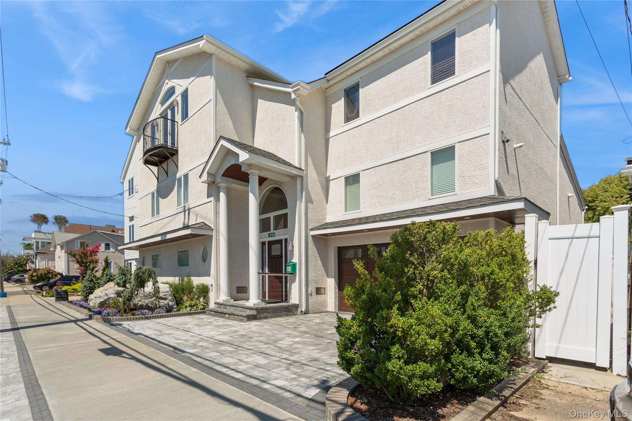 #12 photo, 821 W Park Avenue, ナッソー郡 Long Beach , NY 11561