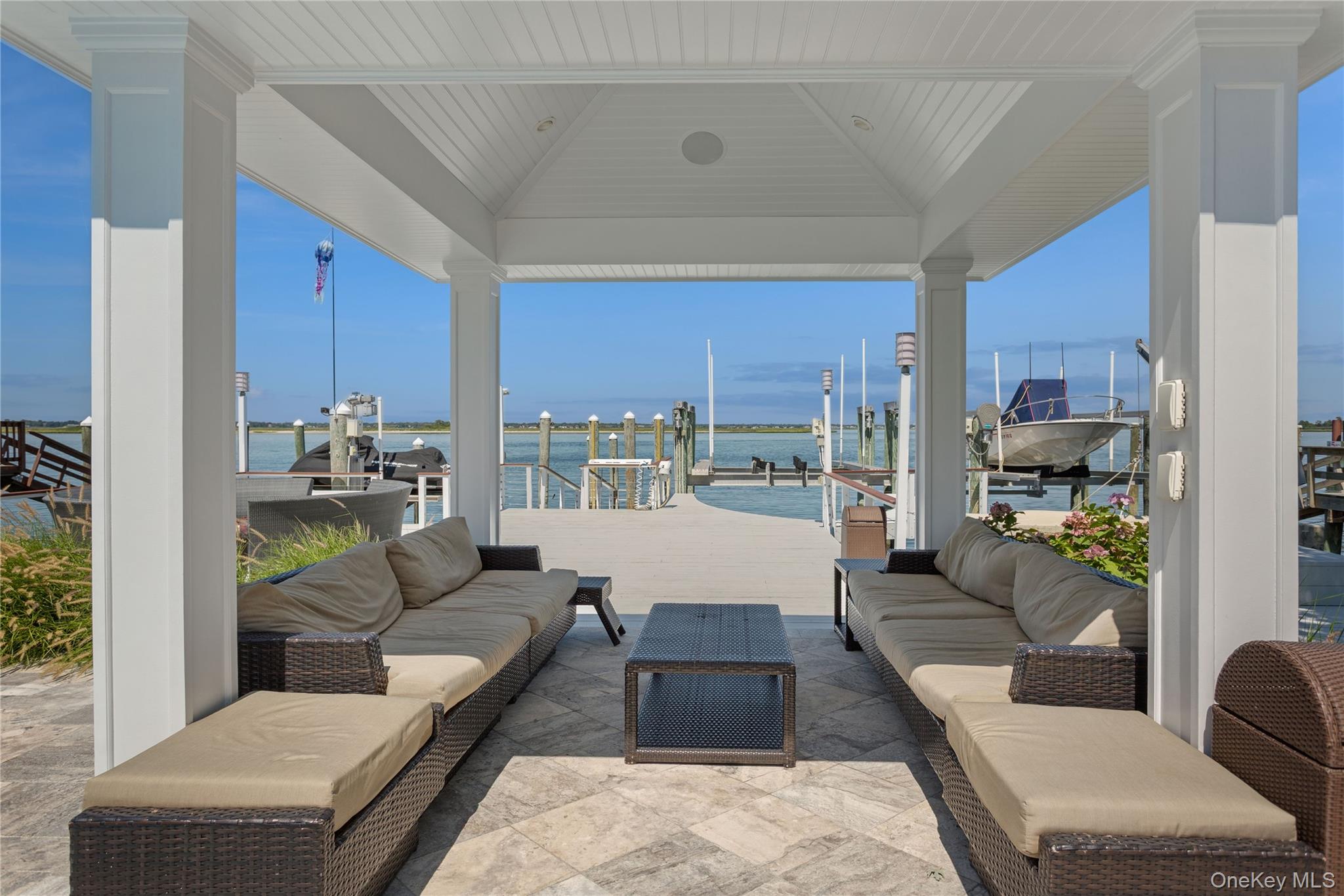 #8 photo, 821 W Park Avenue, ナッソー郡 Long Beach , NY 11561