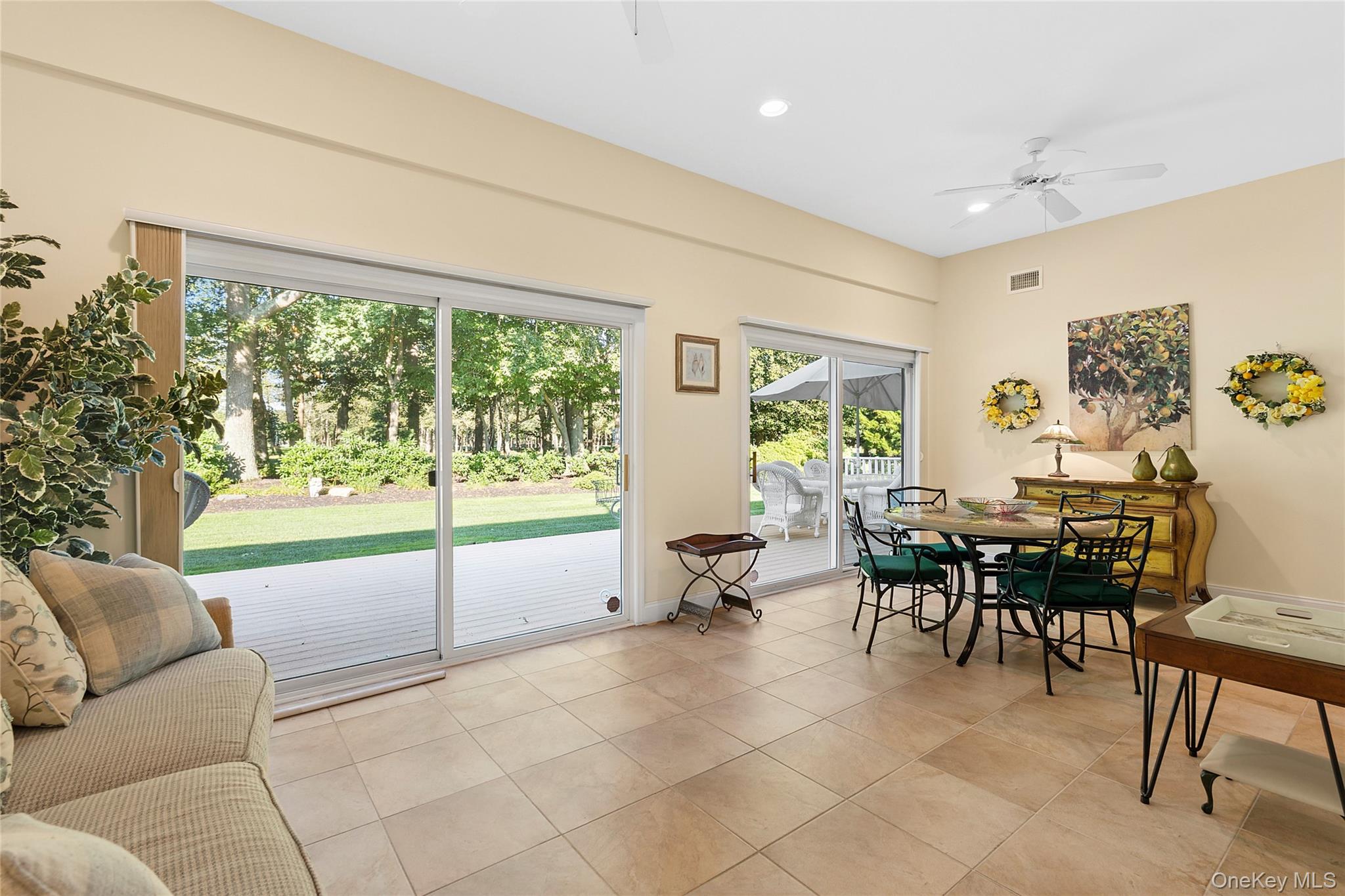 #7 photo, 210 Tyler Court, サフォーク郡 Riverhead , NY 11901